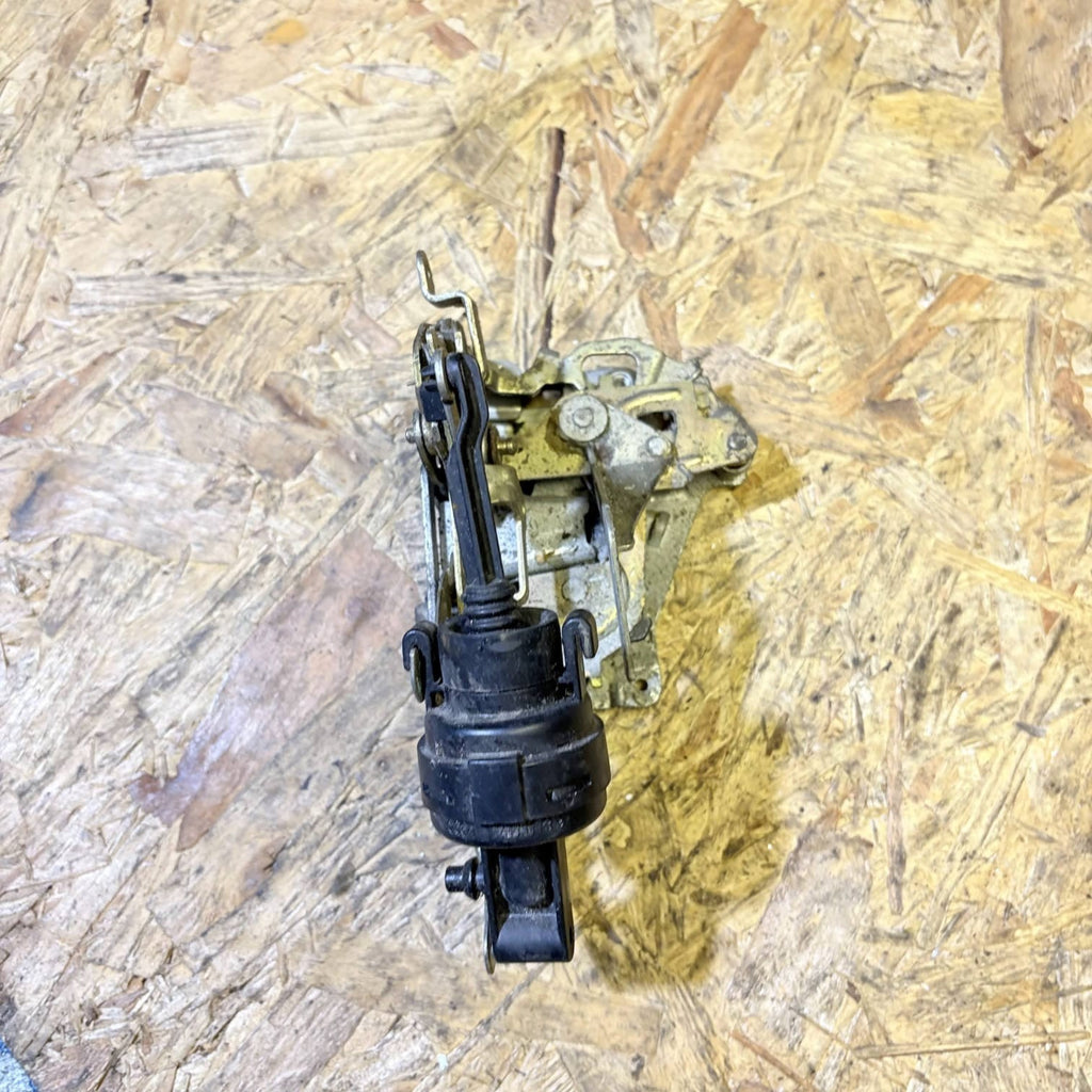 9075 Passenger rear door lock For MERCEDES E 300 3.0 TD W210 1999