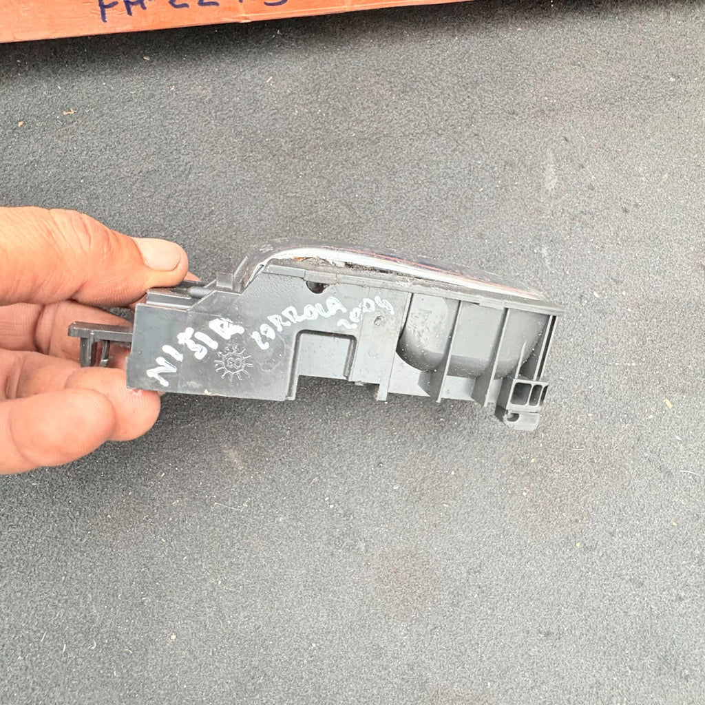 Toyota Corolla 2000-2006 Passenger Left Side Rear Inner Door Handle