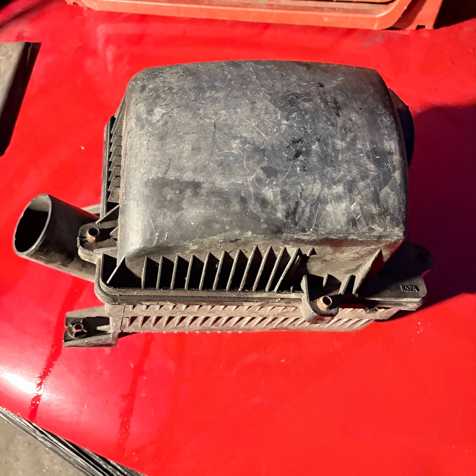 Kia Sedona 2002-2006 Air Filter Box Air Cleaner Housing