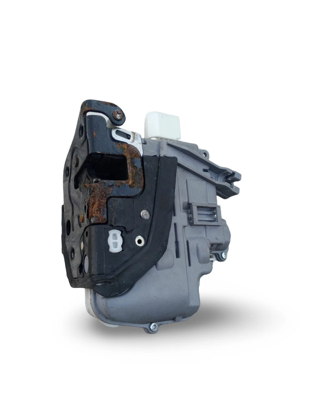 8J2837015A AUDI A4 NEARSIDE FRONT/REAR DOOR LOCK ACTUATOR MECHANISM