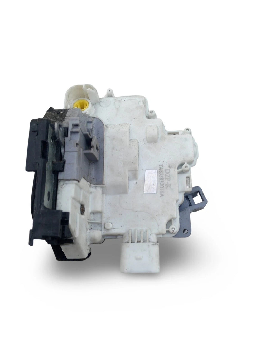 8J2837015A AUDI A4 NEARSIDE FRONT/REAR DOOR LOCK ACTUATOR MECHANISM