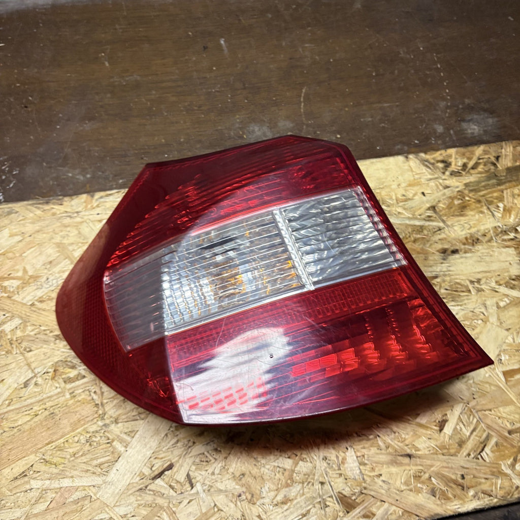 BMW 1 Series E87 2004-2011 Rear Left Tail Light 6924501