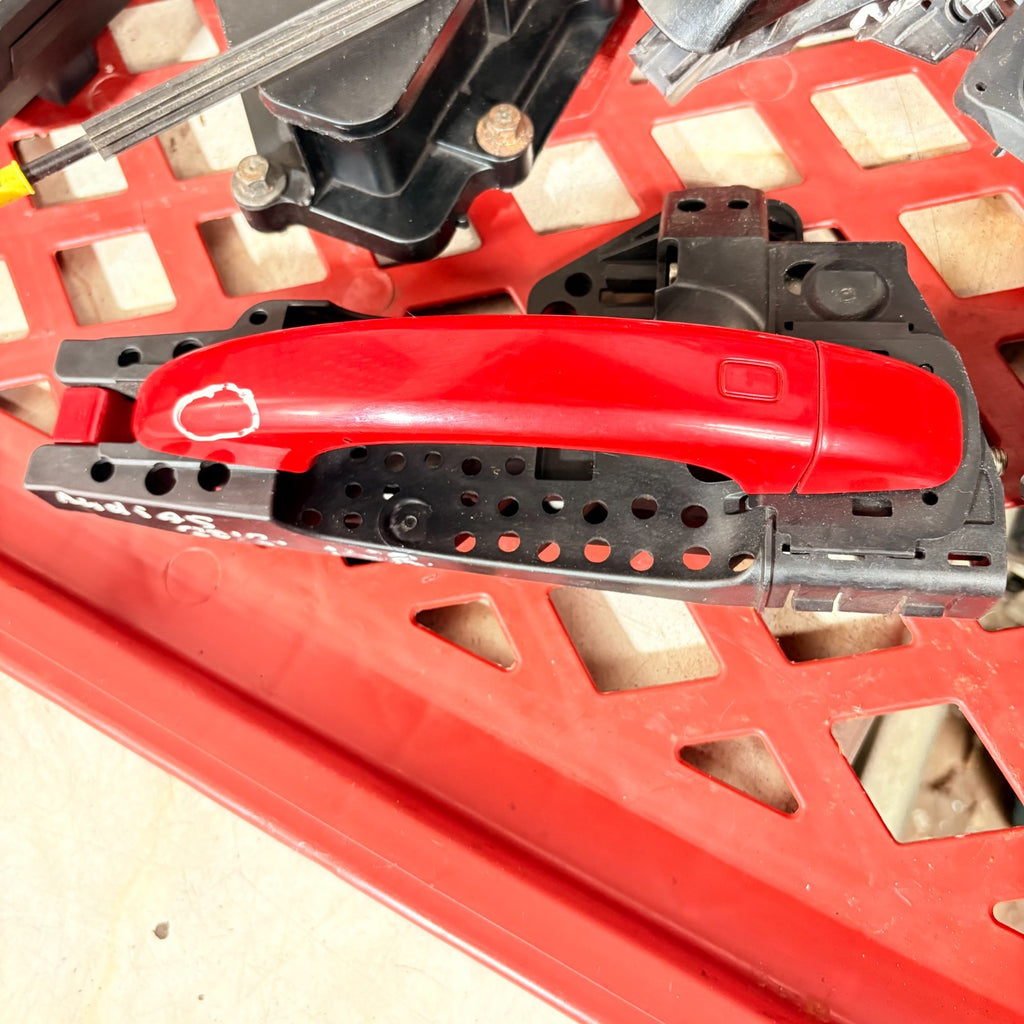 Audi A5 8T Sportback Rear Left Outer Door Handle Red 8T0837885A 2011
