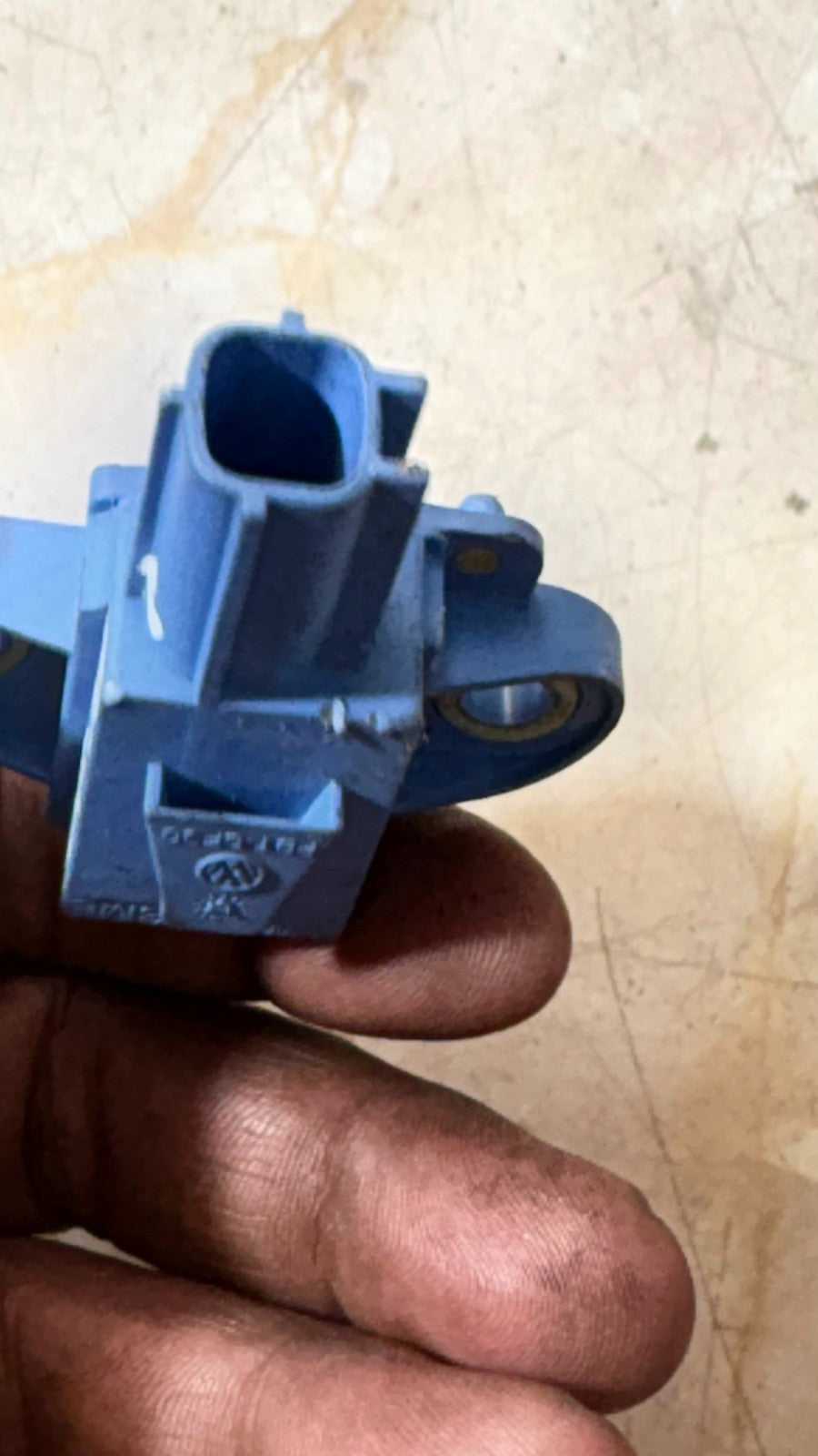 Vw Golf crash sensor relay 1K0 955 557 A