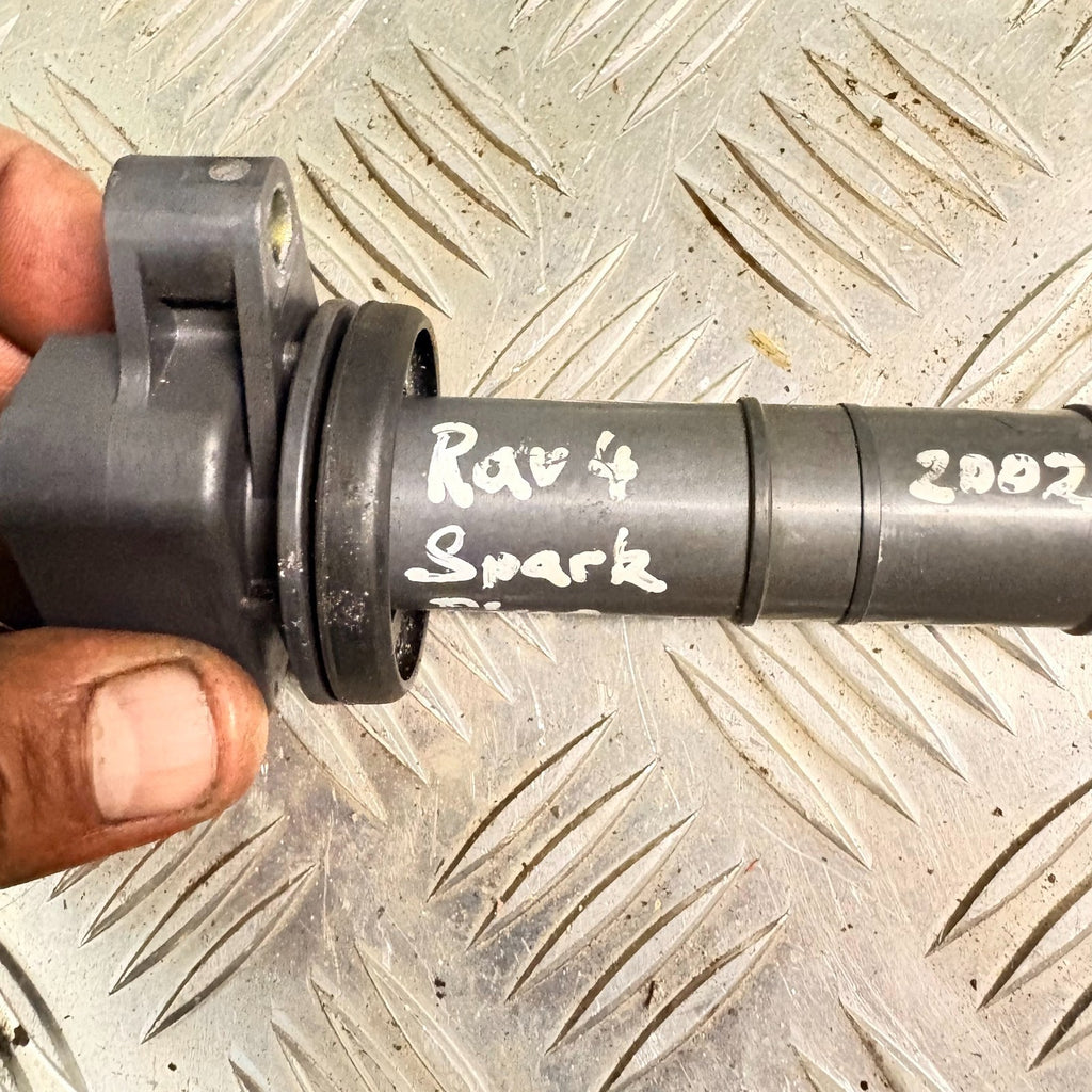 TOYOTA RAV4 2002 IGNITION COIL 90919-02243