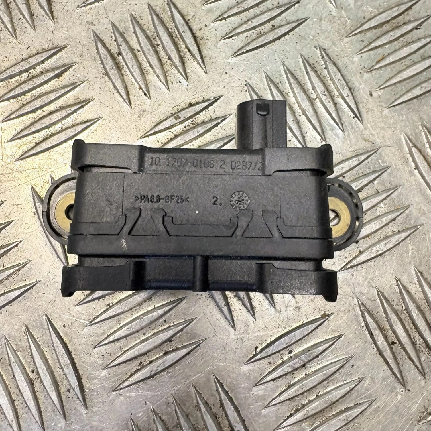 Mitsubishi LancerVIIIOriginalESP Sensor TransverseAcceleratorSensor 4670A28 2010