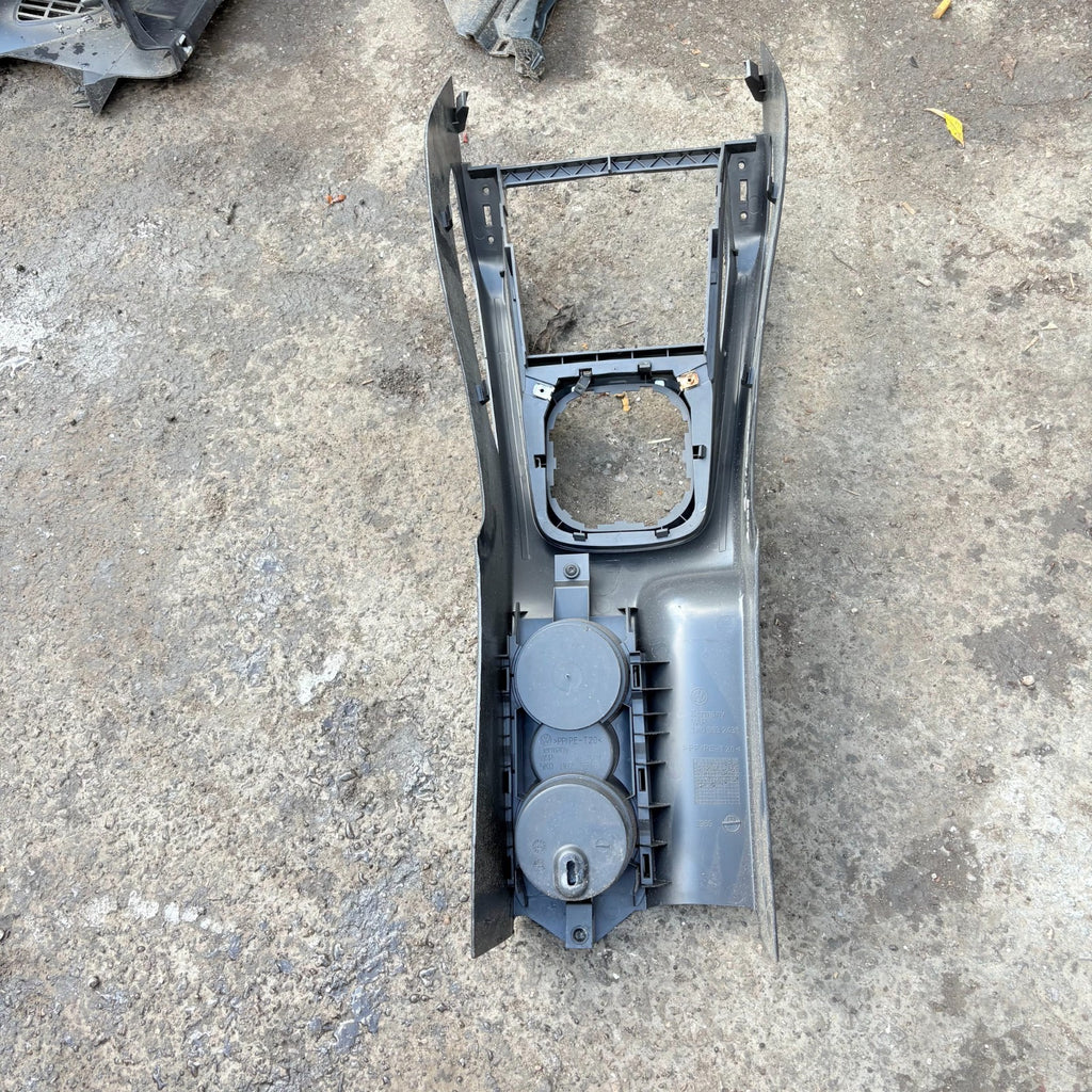 VW SCIROCCO 2009 CENTRE CONSOLE | 1K0 863 243 C