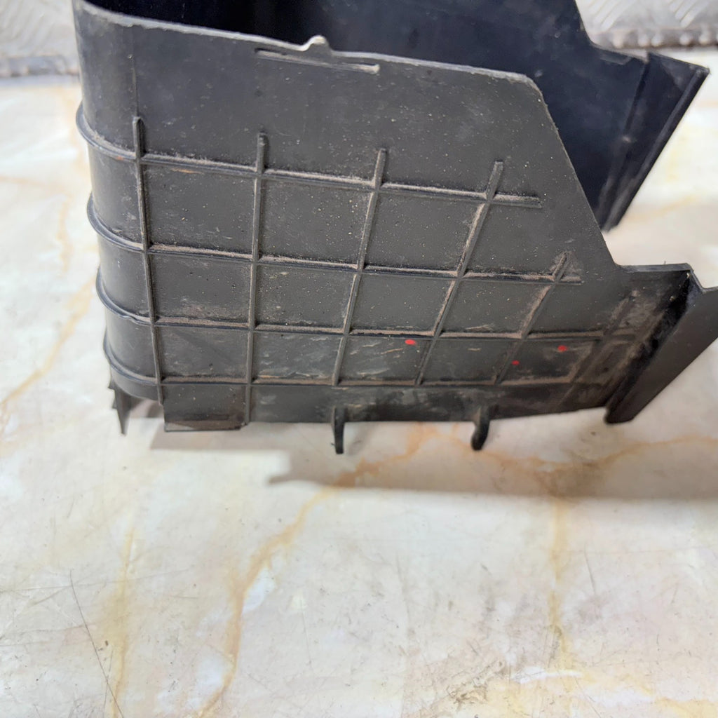 VW Passat B6 B7 3C 2006-2015 Battery Tray Half Cover Trim 3C0915336A 1K0915336B