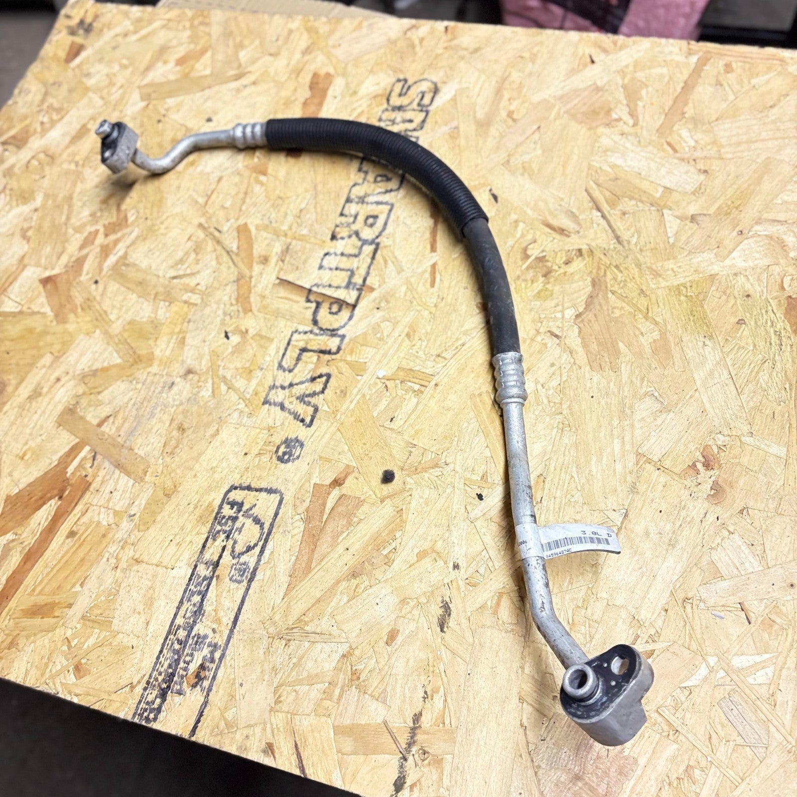 2006-2010 Chrysler Air Con Hose Pipe 04596487AC Genuiine