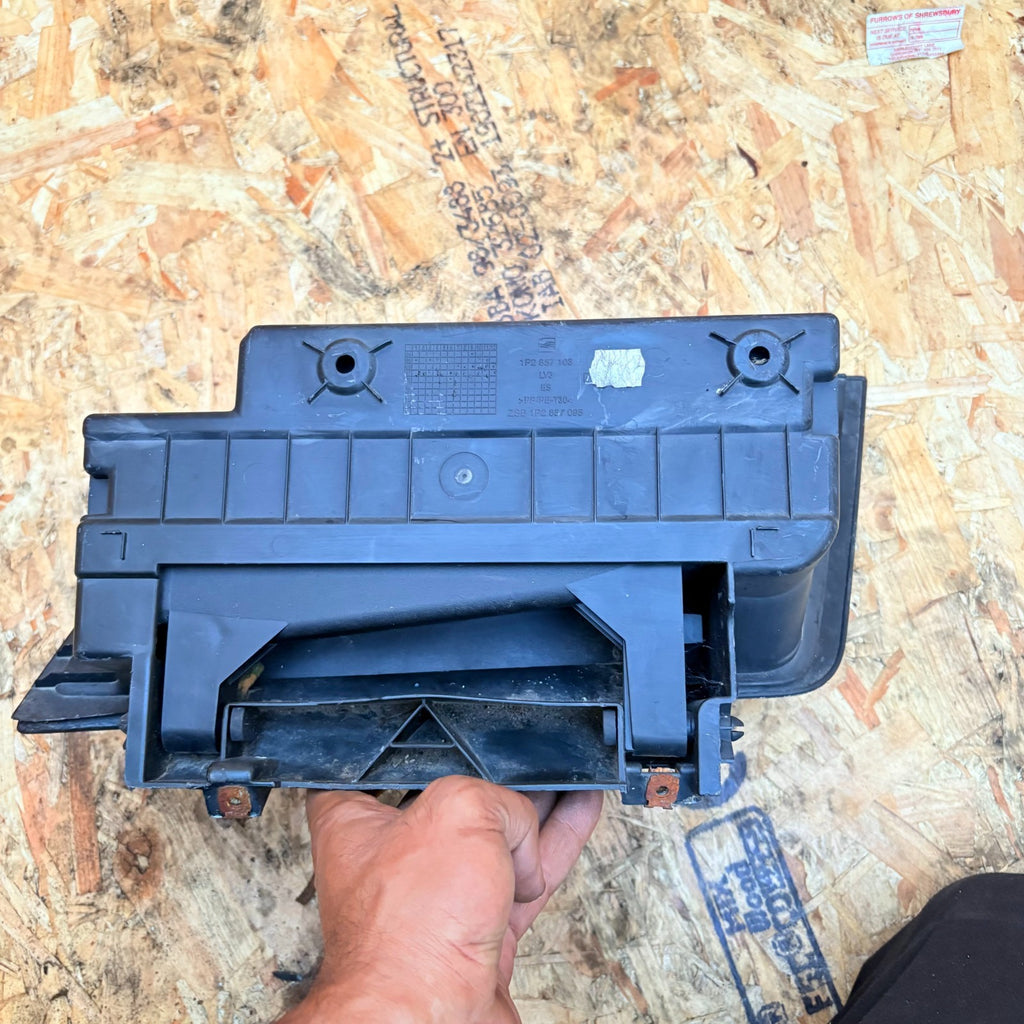 Seat Leon Mk2 2005-2012 Glove Box Storage Compartment 1P2857095