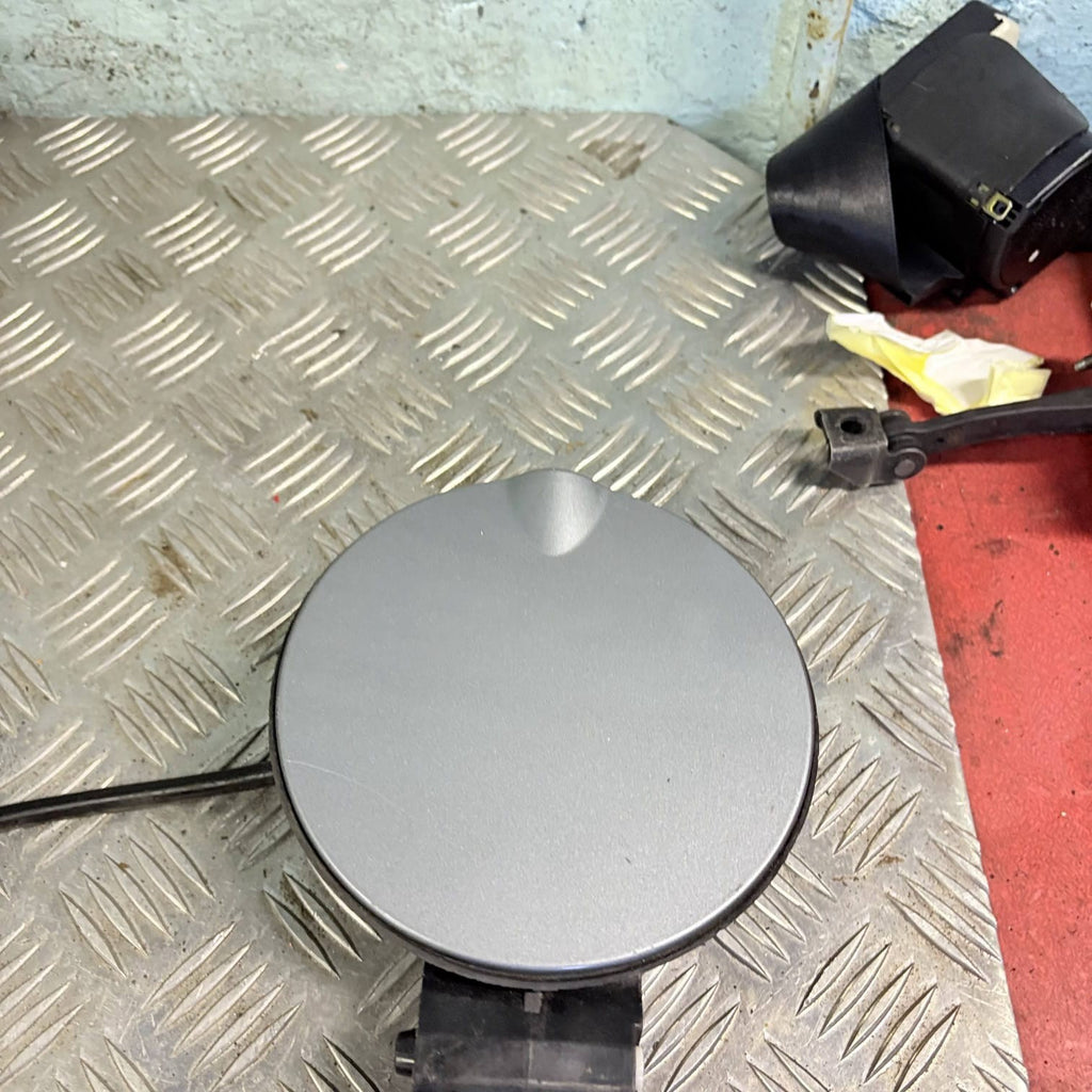 FIAT 500 FUELFLAP COVER pa66-md40