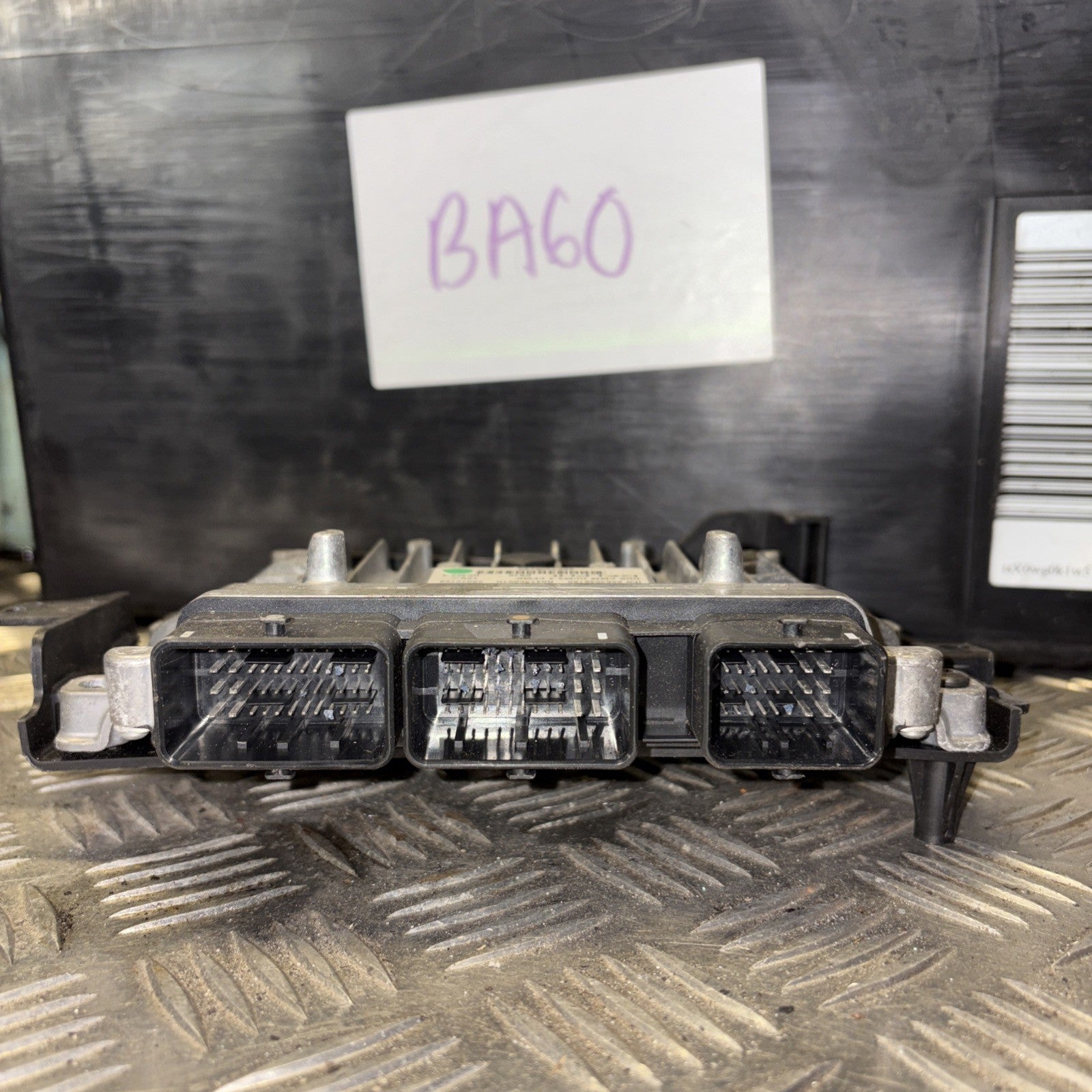 Peugeot 407 2.0 HDi ECU Engine Control Unit Delphi 9663611480 HW9663548180 04-11