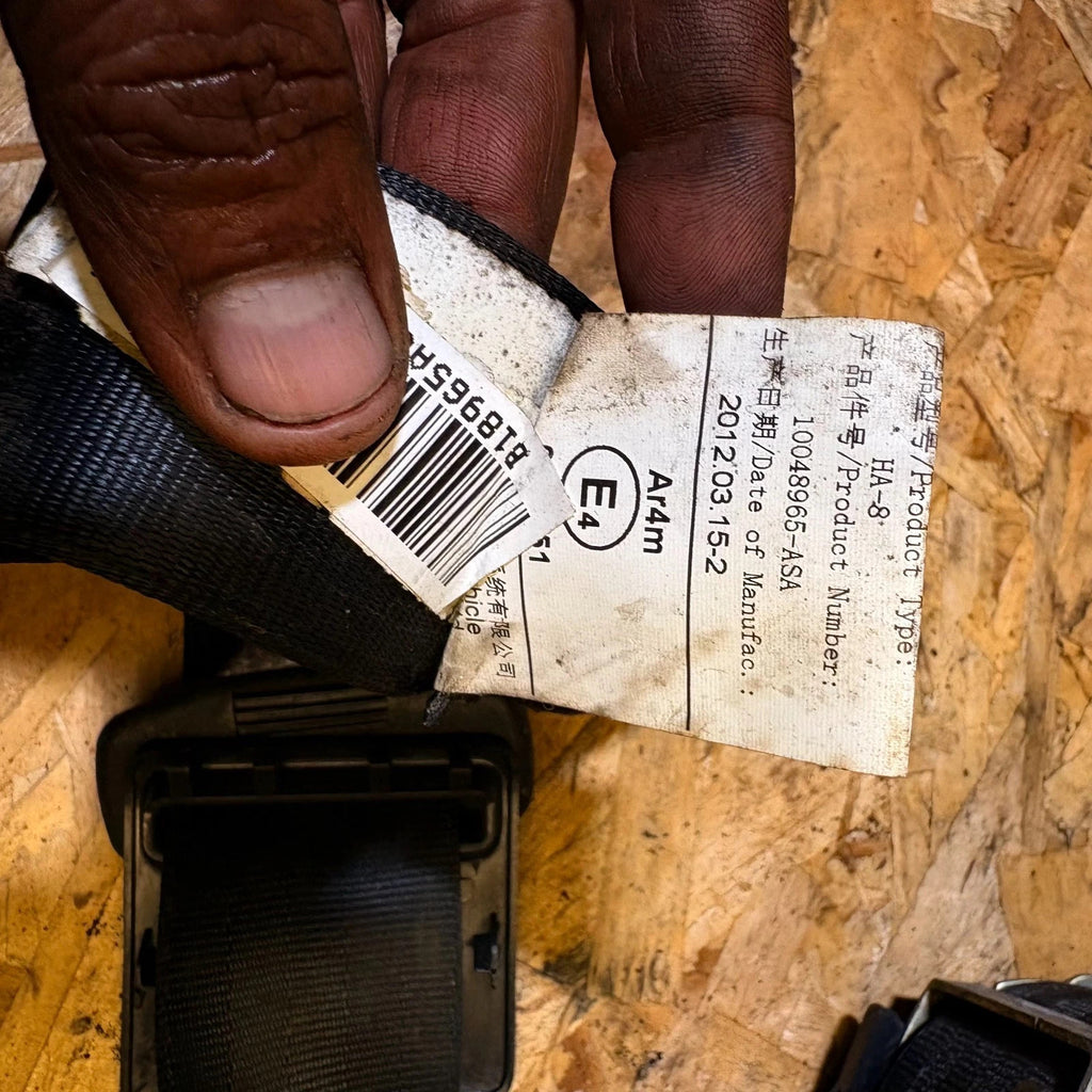 MG 6 LEFT PASSENGER SIDE REAR SEAT BELT