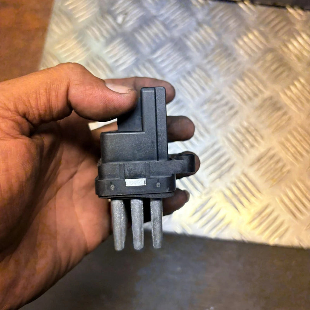 Ford Mondeo Mk4 Heater Blower Motor Fan Resistor 6G9T-19E624-AD 2007-2012