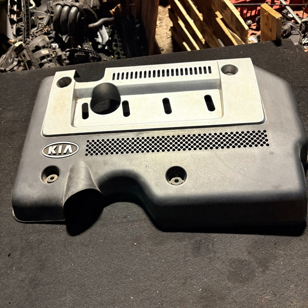 Kia Carens MK1 02-06 2.0 CRDi Diesel Engine Top Cover Trim Shroud