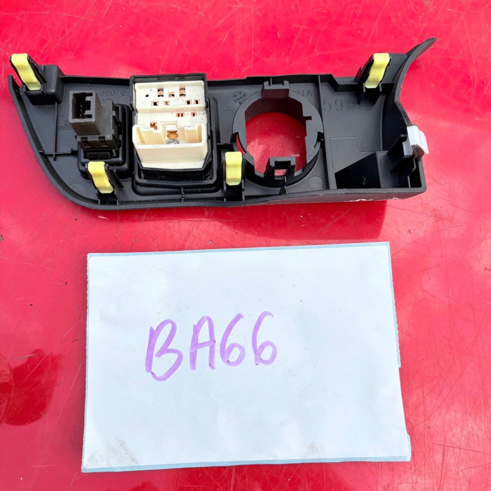 2014 TOYOTA YARIS Hybrid WING MIRROR START SWITCHES 55446-0D070