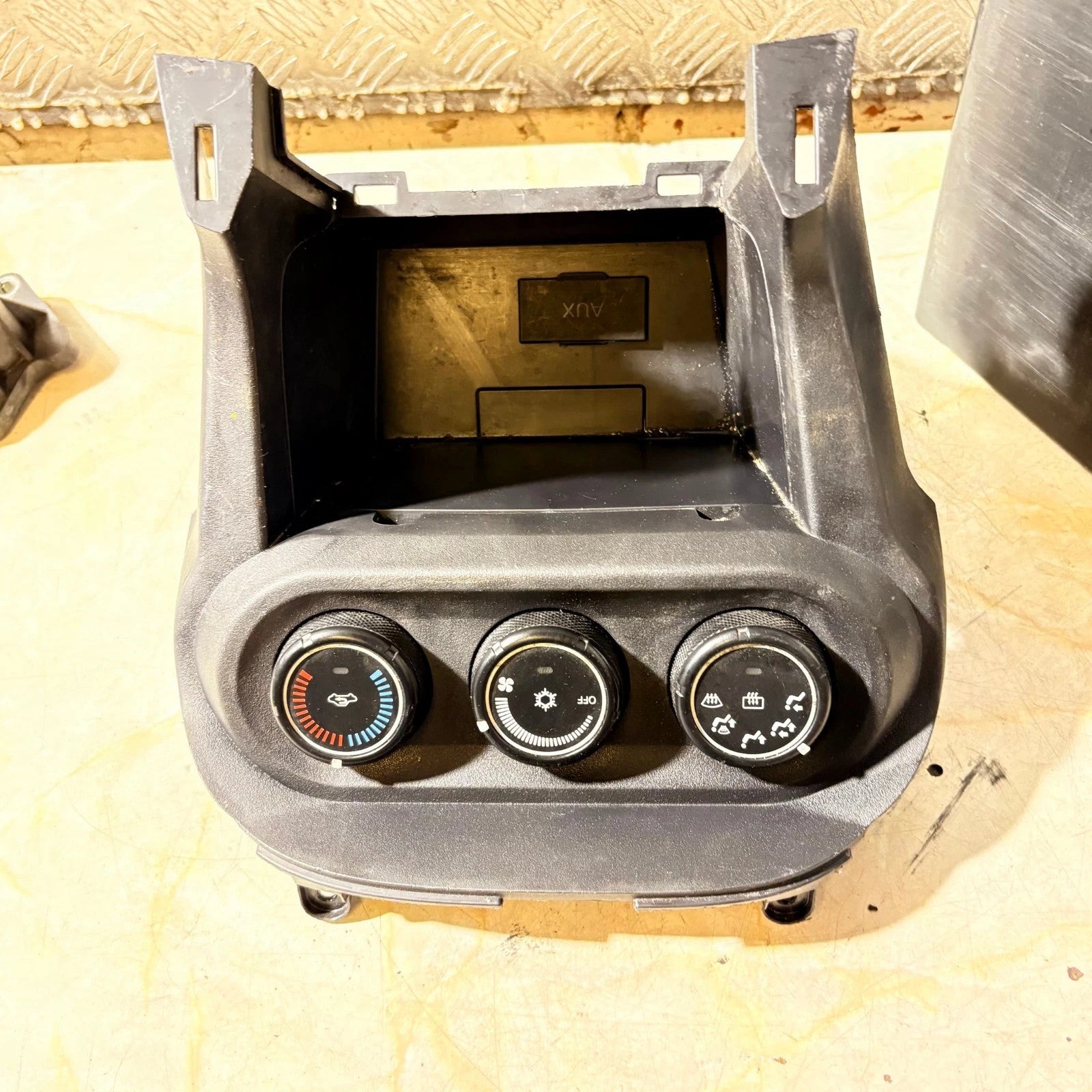 2010-2013 MITSUBISHI LANCER AC HEATER CLIMATE CONTROL 7820A083XA