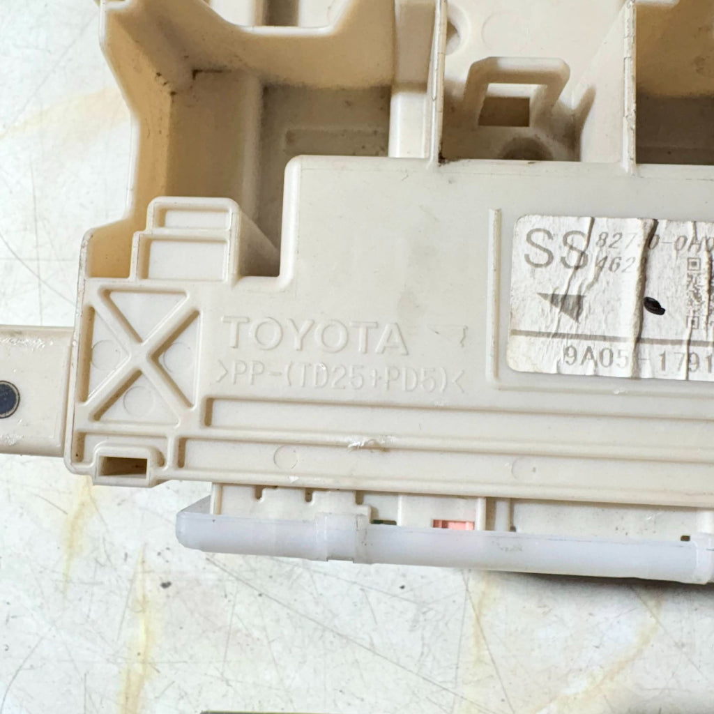 2016 CITROEN C1 1.2 PureTech Feel MK2 FUSEBOX 82730-0H050-A