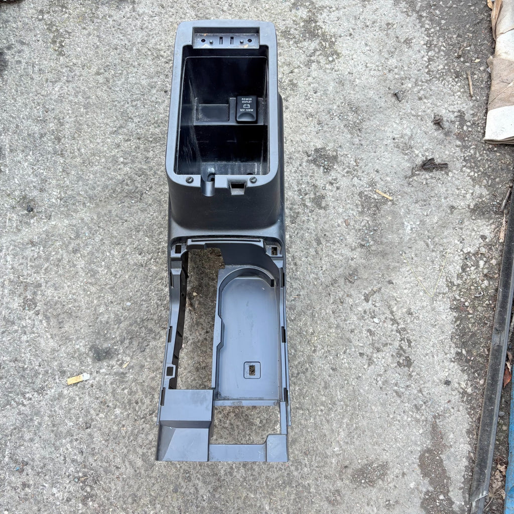 Mitsubishi Outlander 2006-2012 8011A083/4-1 Arm Rest Interior Trim
