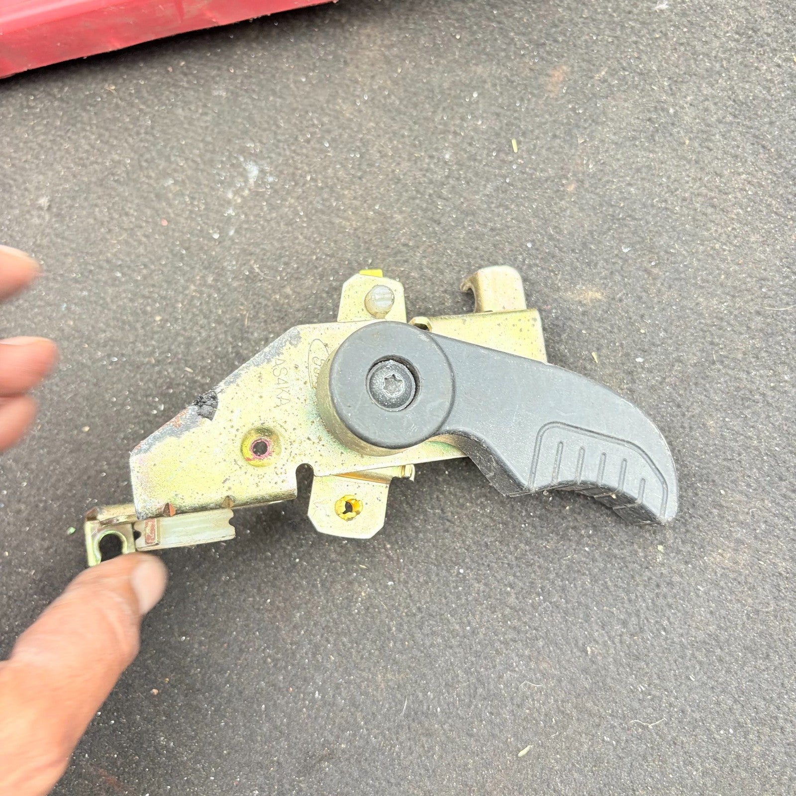 FORD TRANSIT CONNECT PASSENGER REAR SIDE DOOR LOCK LATCH