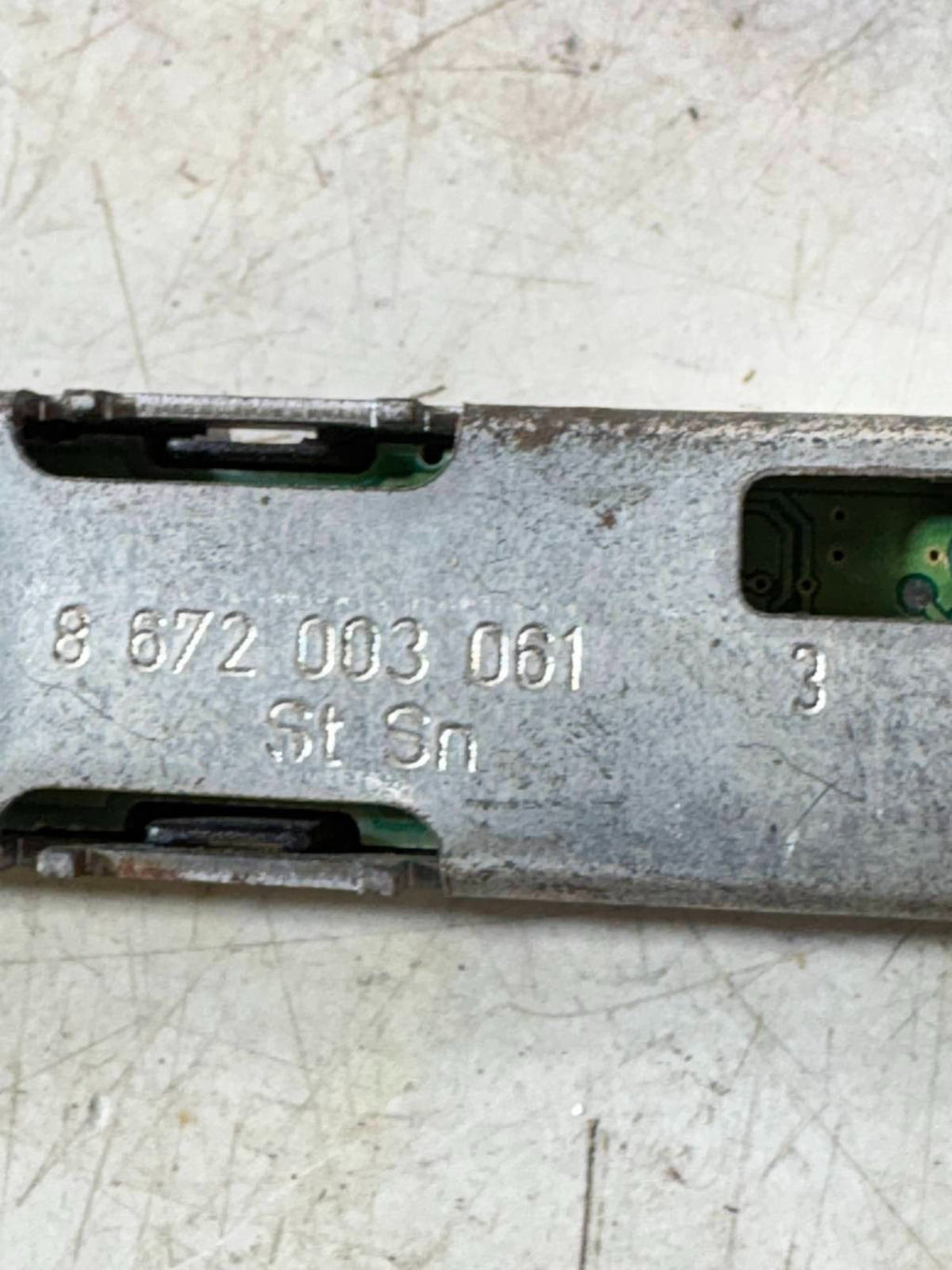 VOLKSWAGEN SCIROCCO AERIAL ANTENNA AMPLIFIER UNIT 2014 1K8035552C