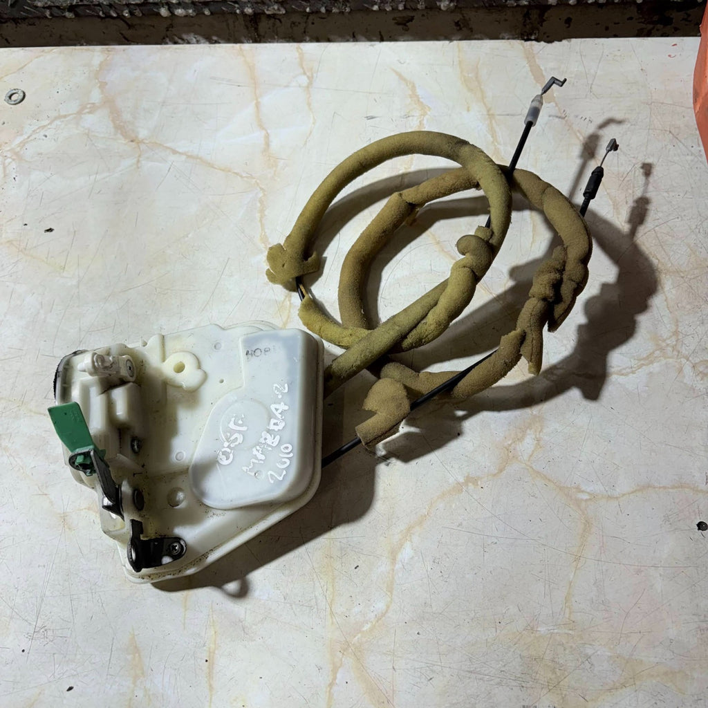 FRONT RIGHT DOOR LOCK FOR MAZDA 2 2010