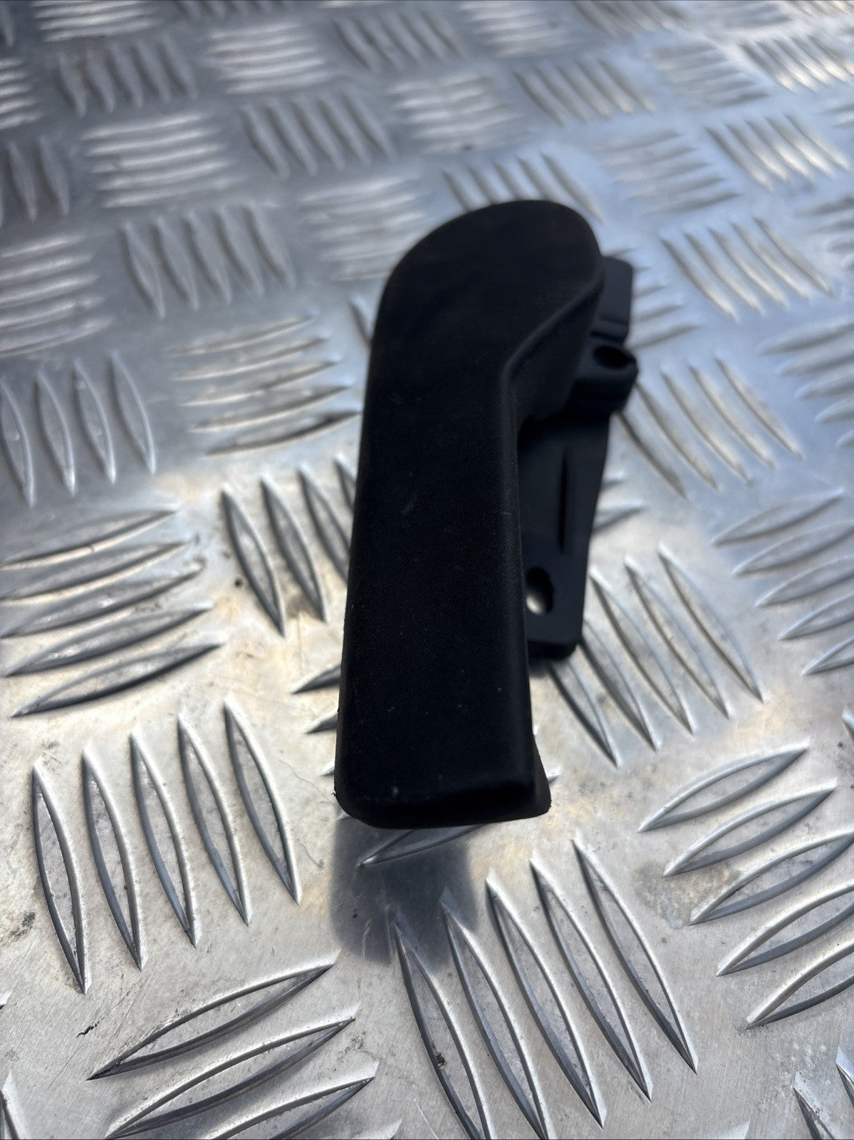 SEAT IBIZIA 6J 2013 BONNET OPEN RELEASE HANDLE 1J1823633C #4A