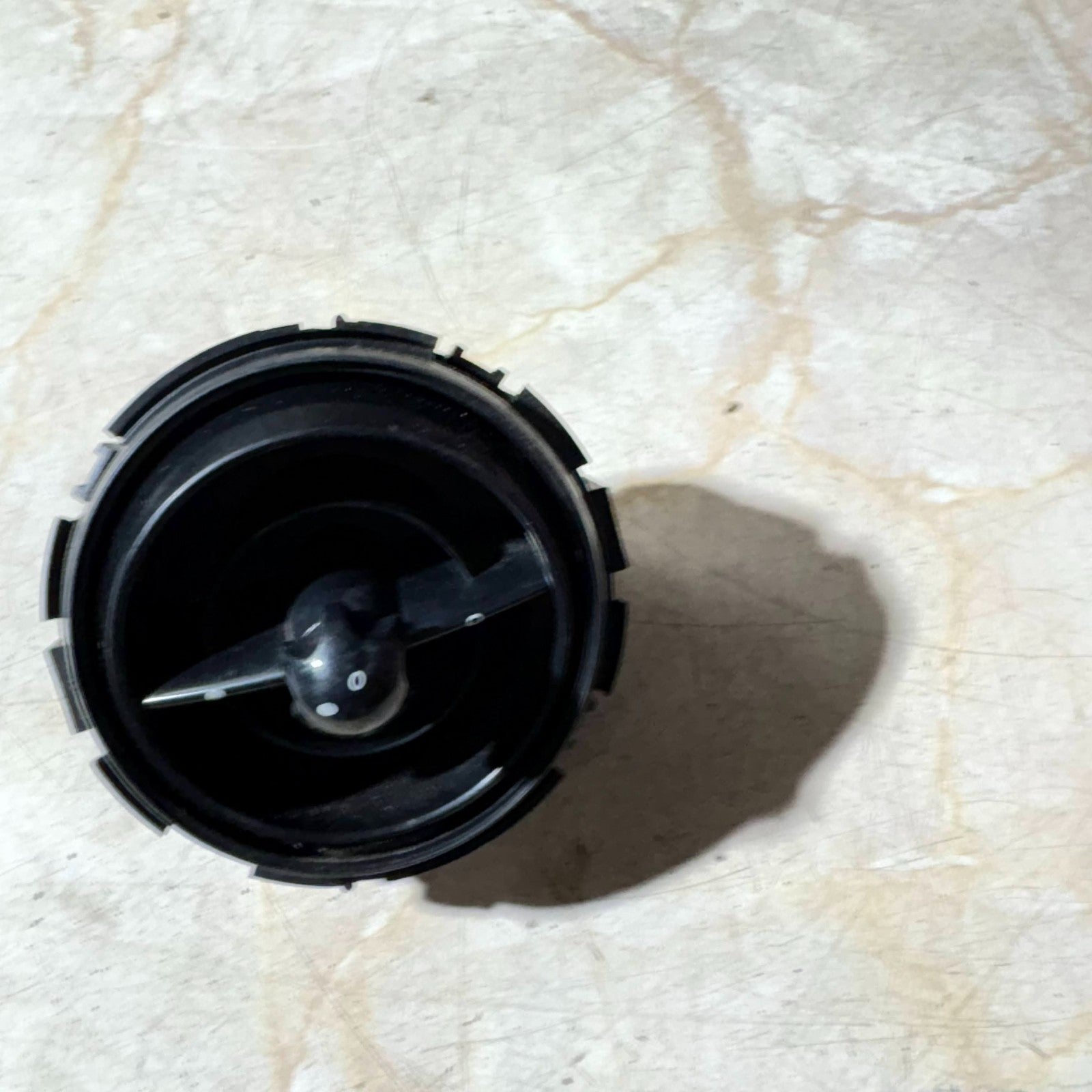 MINI ONE 2001-2006 FRONT DRIVERS SIDE DASHBOARD AIR VENT