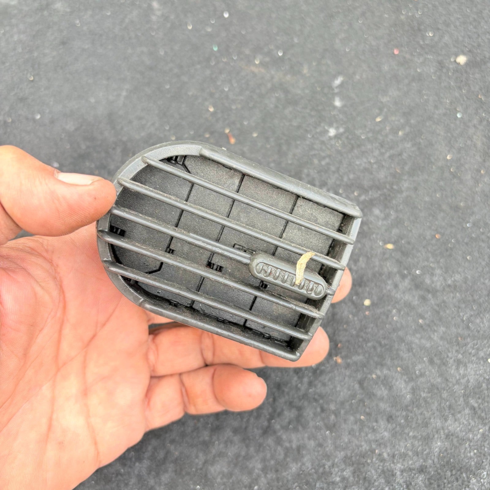 Center-Left Dashboard Air Vent Opel Corsa C 2003