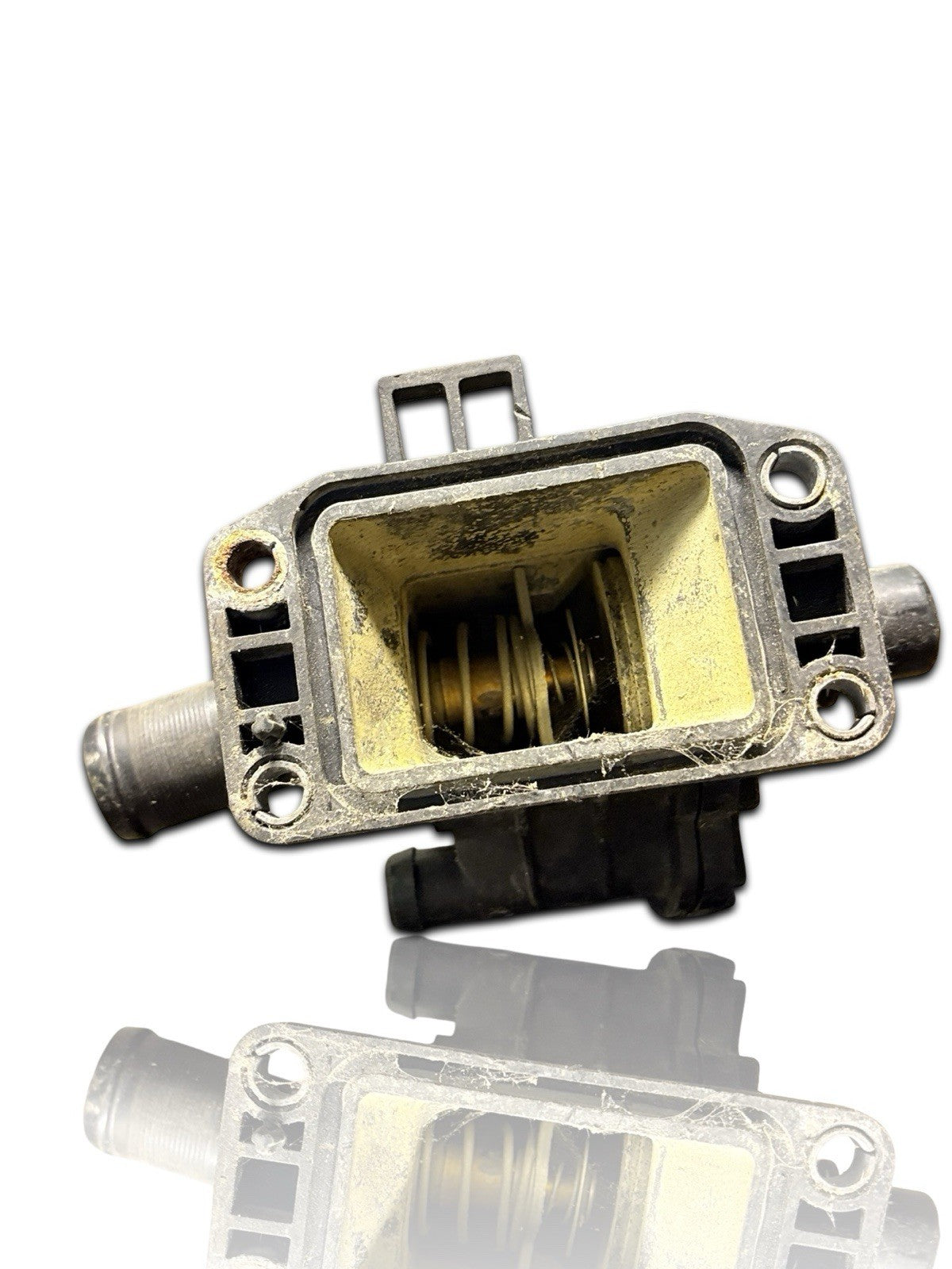 FORD CMAX THERMOSTAT HOUSING 9647767180 FOCUS STYLE 1.6 TDCI E4 5 SPEED 2006