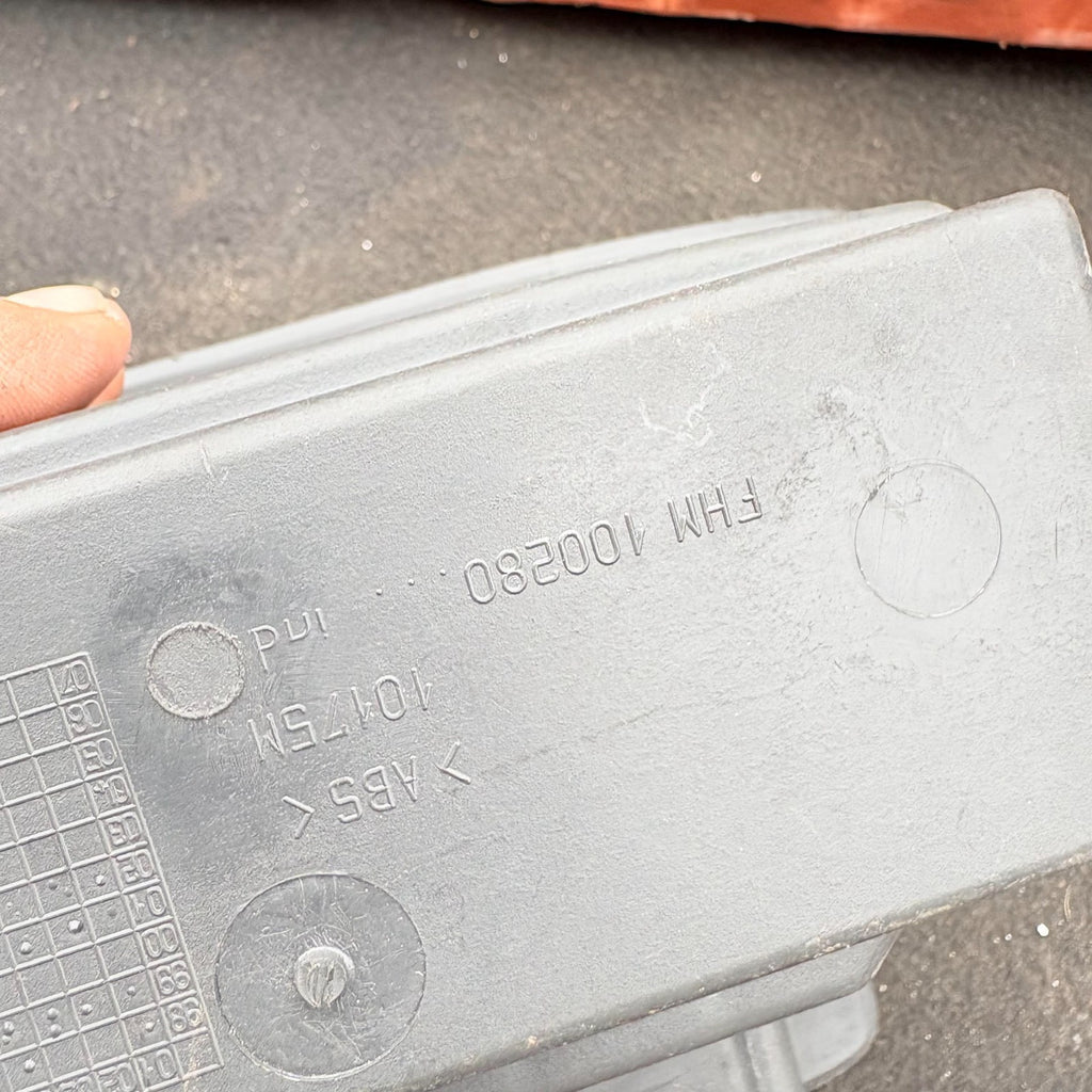 MG ZR 2001 to 2005 Centre Console Storage Pocket FHM100280