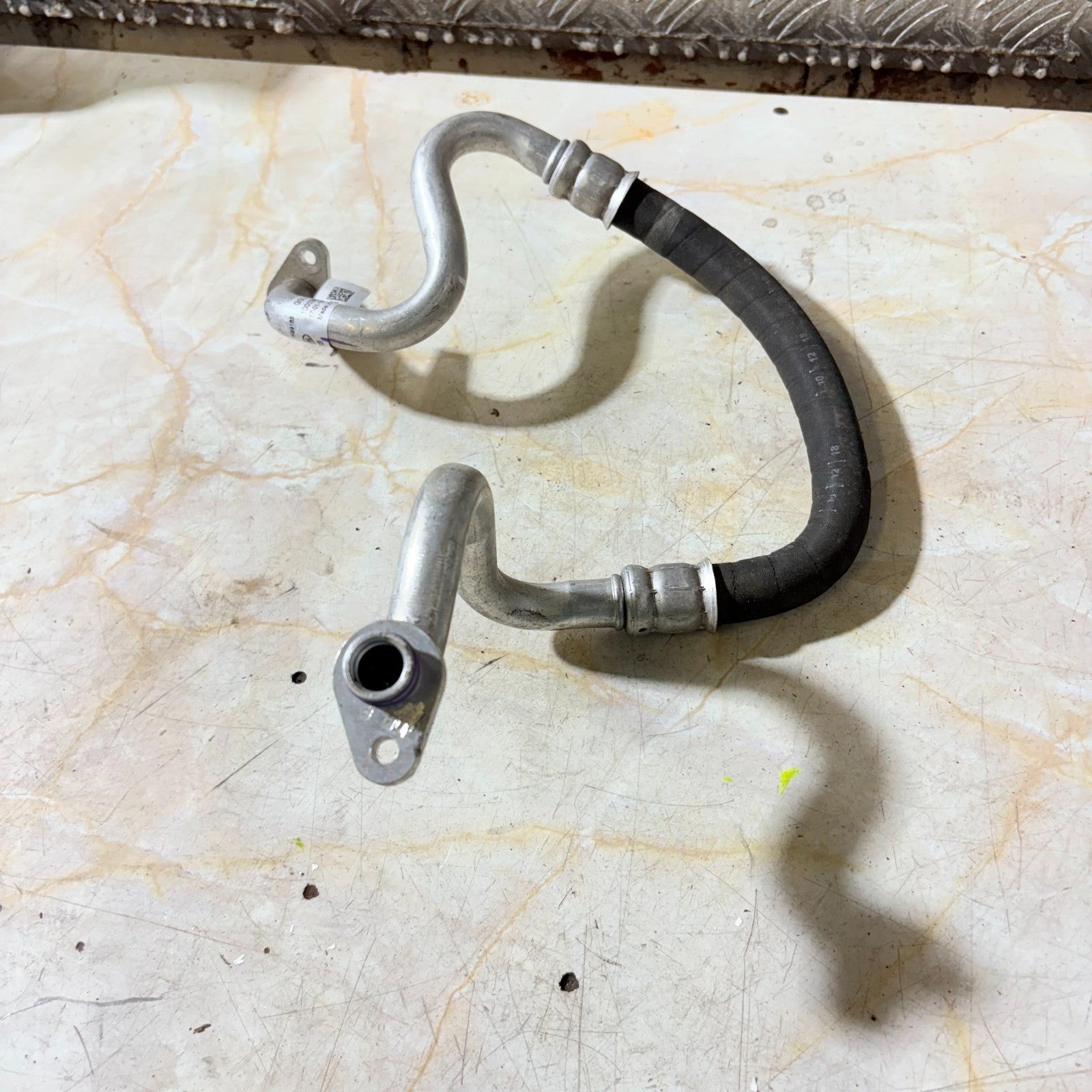 Range Rover Velar 2.0 A/C Suction Hose Pipe HX7319N602BB LR091476 2018-2020