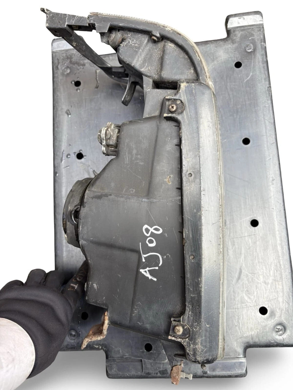 1985 TOYOTA COROLLA OS DRIVER SIDE FRONT HEADLIGHT KOITO 100-74145