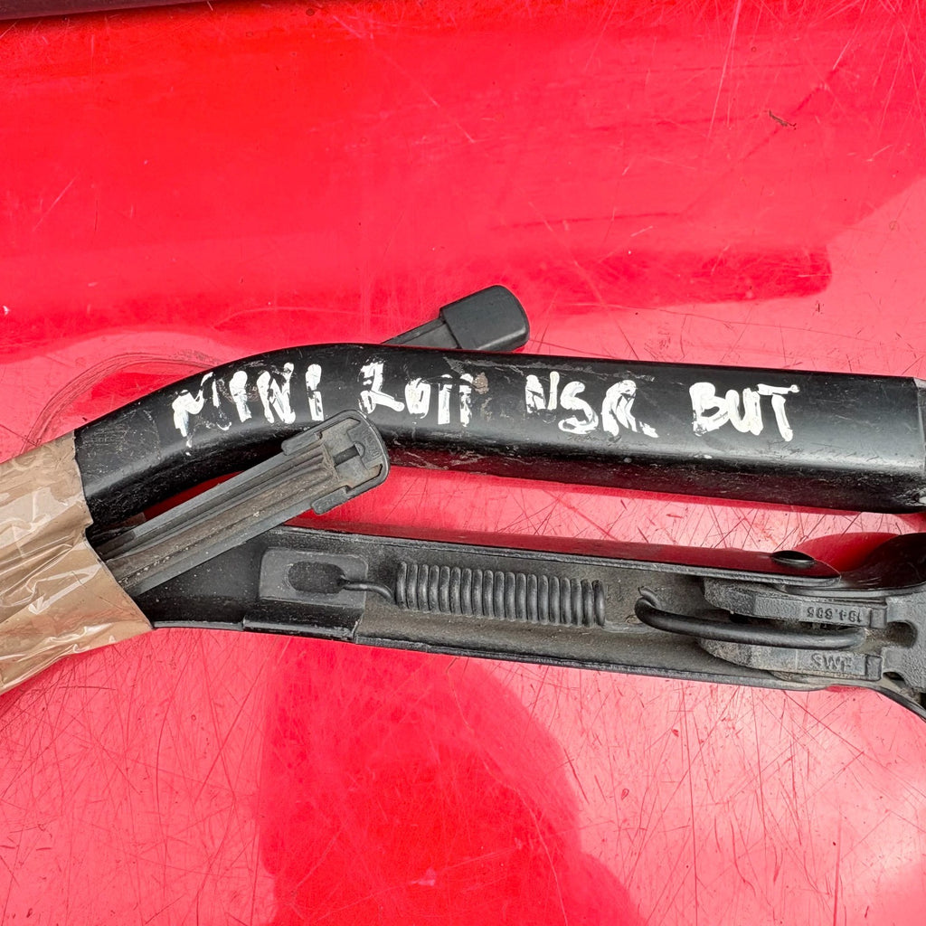 Mini Hatch R56 2006-2013 Rear Wiper Arms Left Right Pair