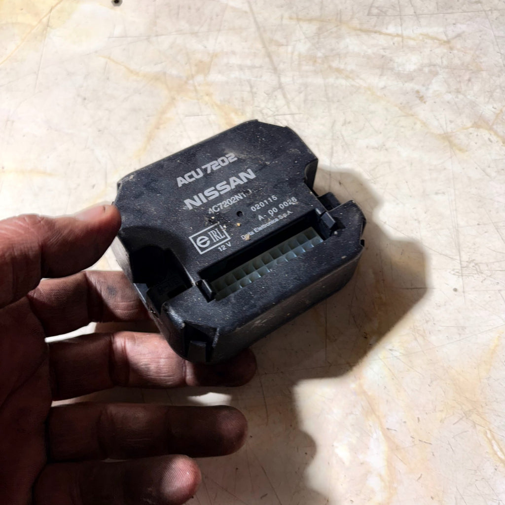 NISSAN X-TRAIL 2004 Alarm Signal Control Unit A000026