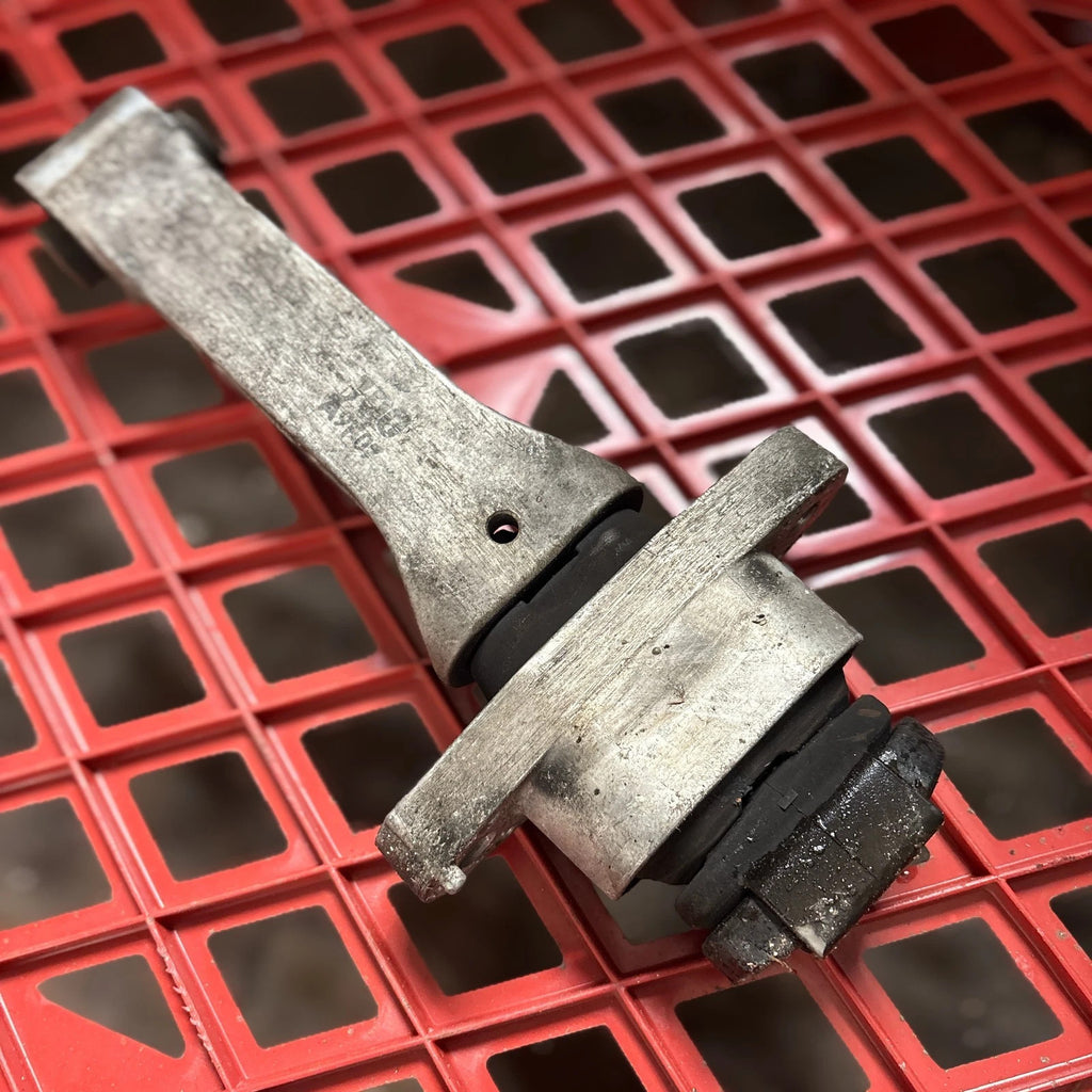 Kia Sorento UM 2016-2020 Lower Engine Torque Mount