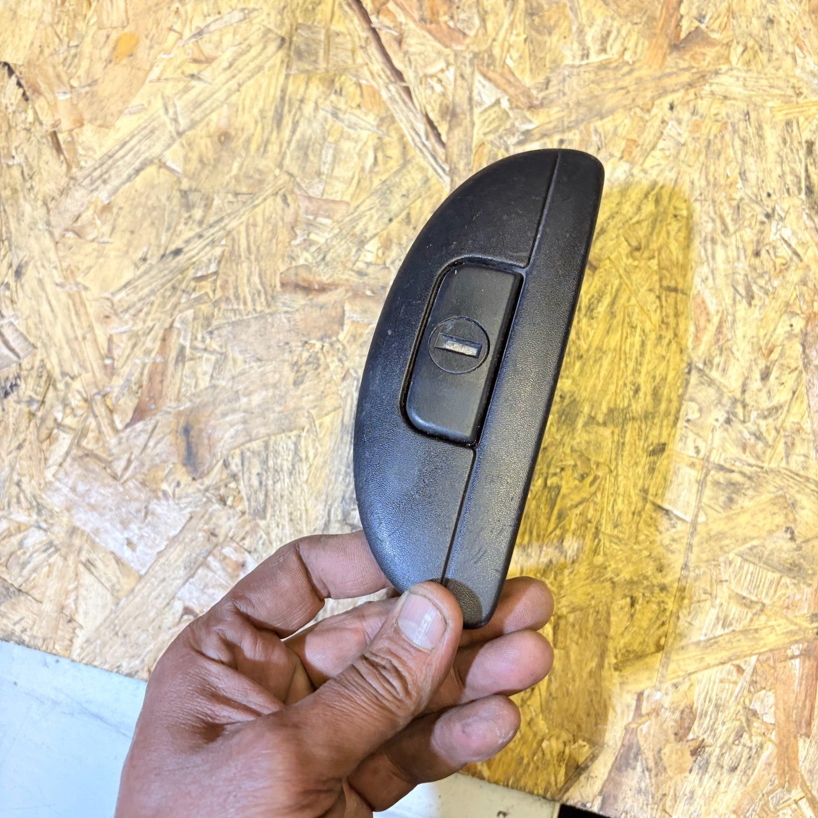 Renault Scenic Tailgate Lock 1999-2003