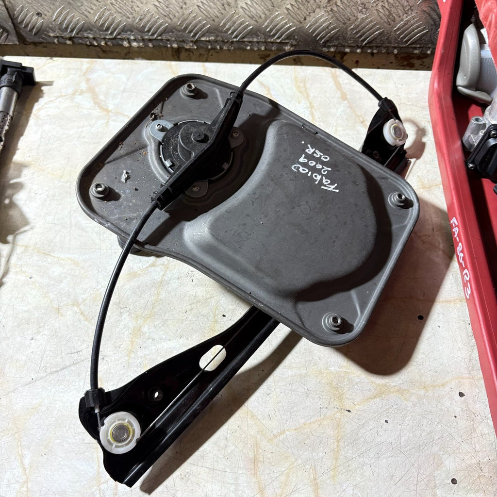 SKODA FABIA 2007-2010 WINDOW REGULATOR DRIVER SIDE REAR RIGHT 5J4839402B