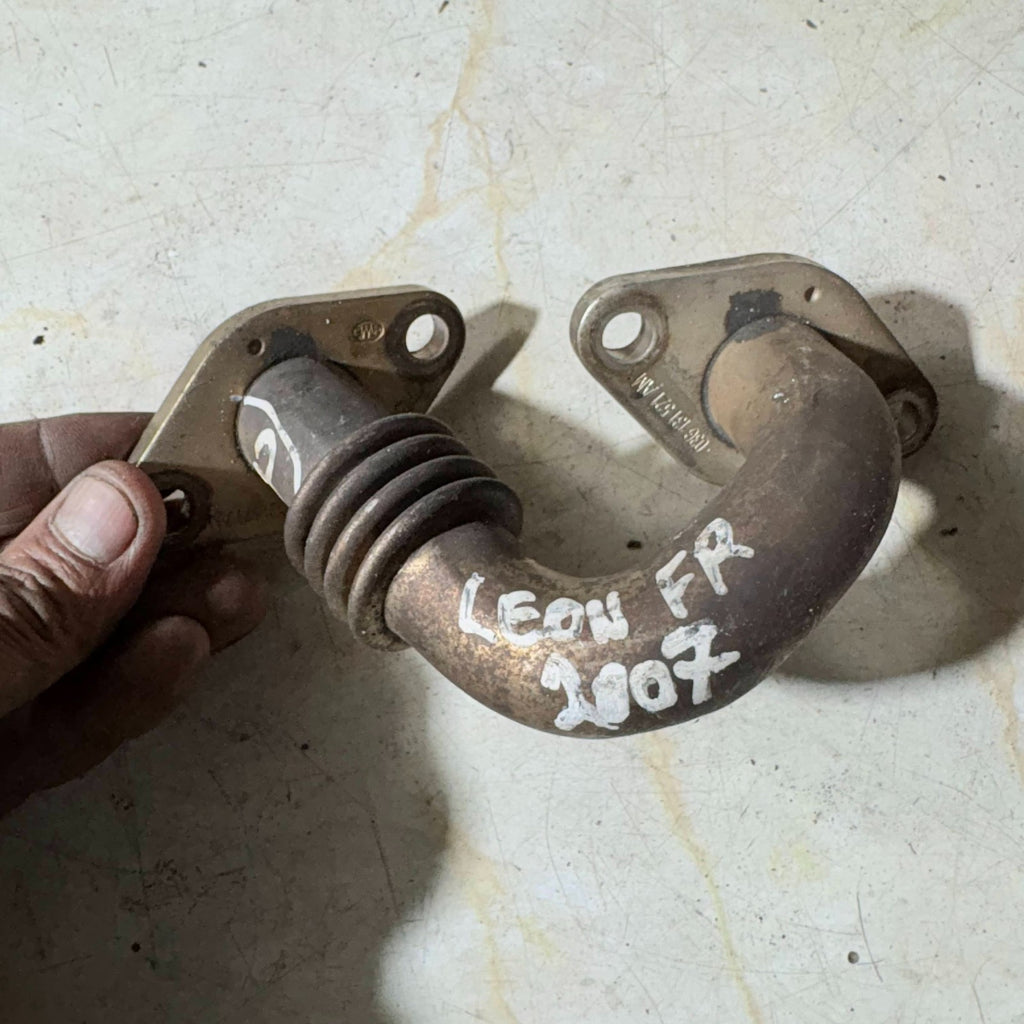 SEAT LEON FR 2007 EGR PIPE 03G131521AM 03G131521AM