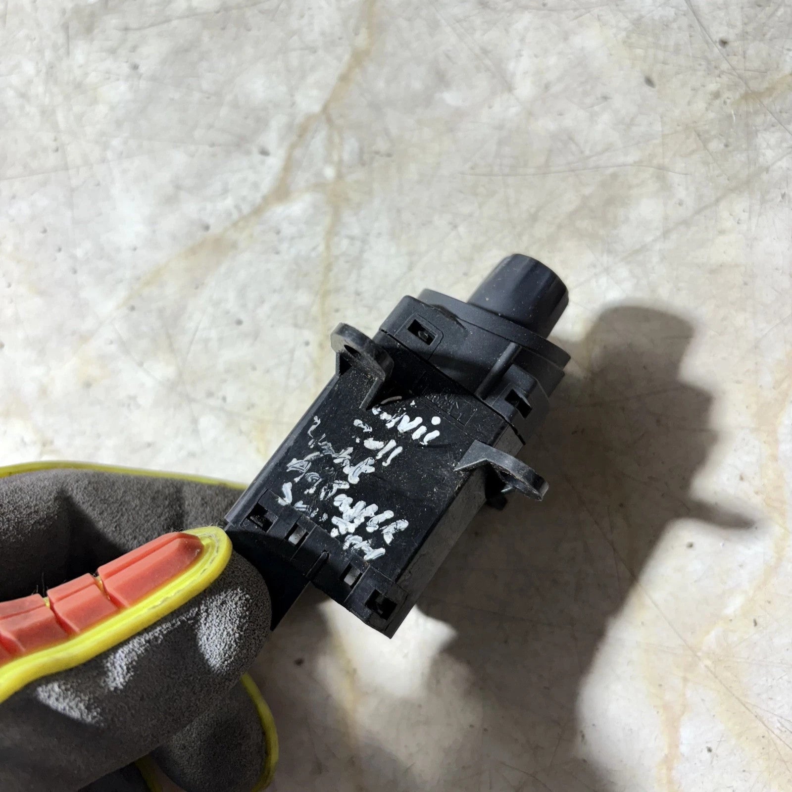 Honda Civic MK8 2006-12 Headlight Adjuster Switch Headlight Level Adjust Switch