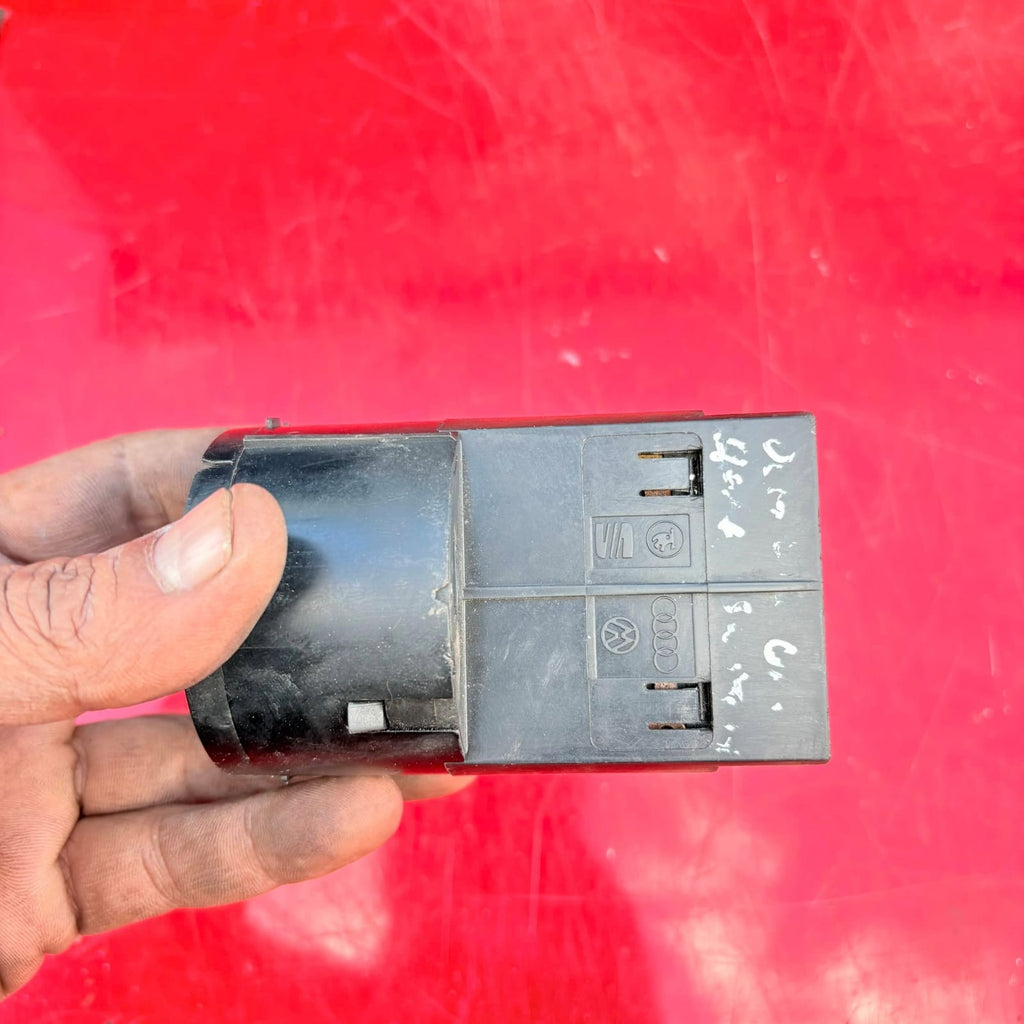 SKODA ROOMSTER HEADLIGHT SWITCH BK71U0941531DU1D
