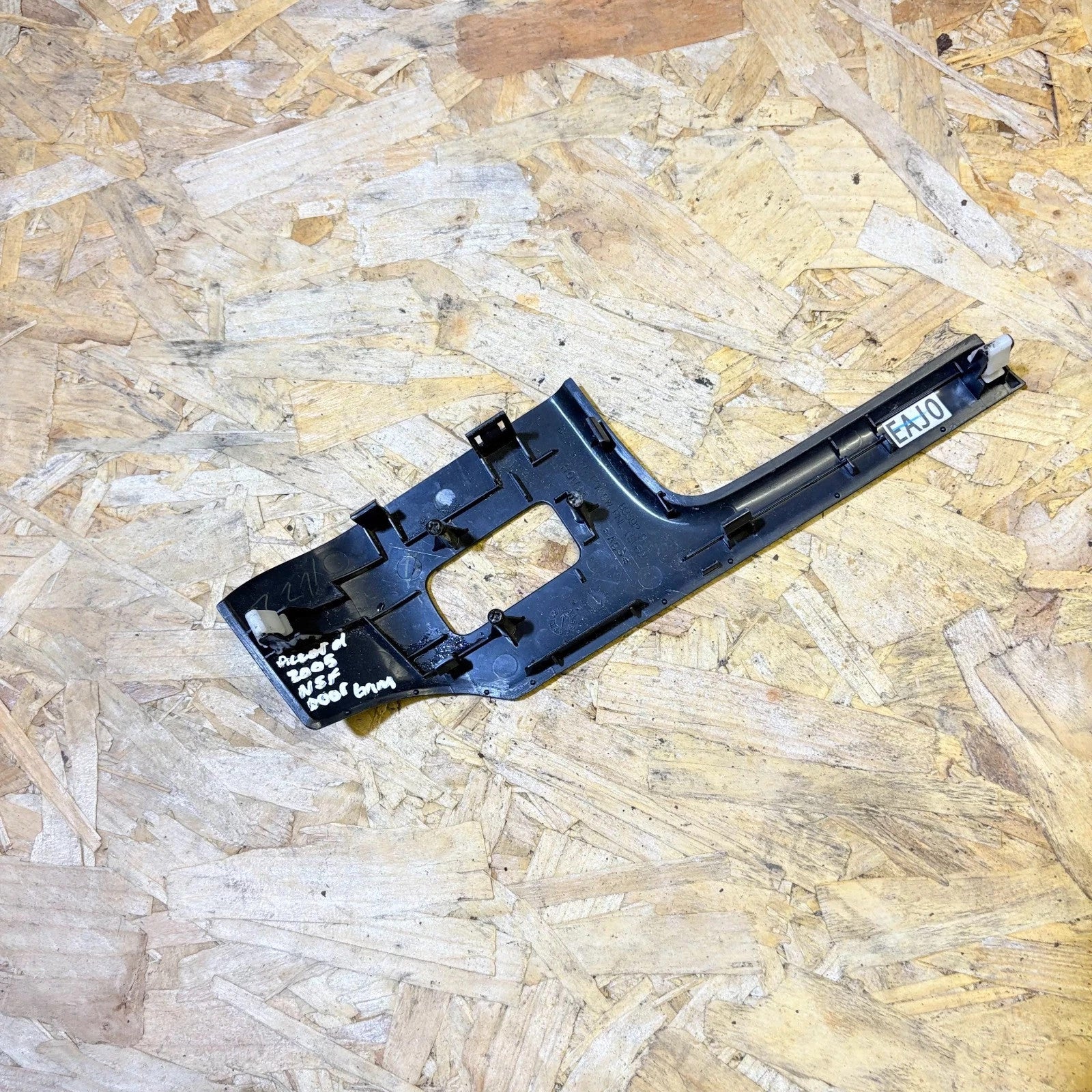 Honda Accord 2005 Saloon Front Left Door Surround Trim Panel (Black)
