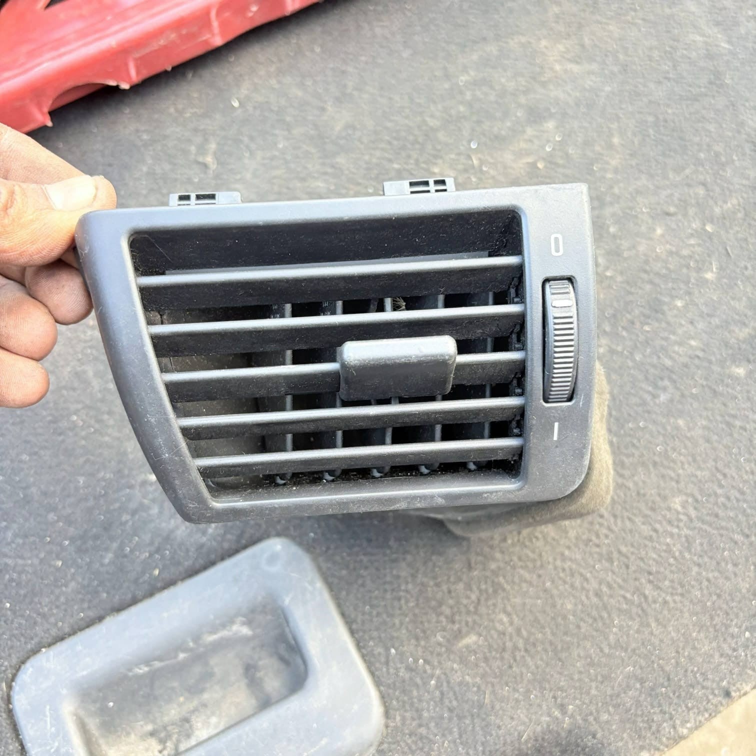 BMW 3 Series Petrol Air Vent Grille 64.22-8 361898 3698-01 Driver Front E910