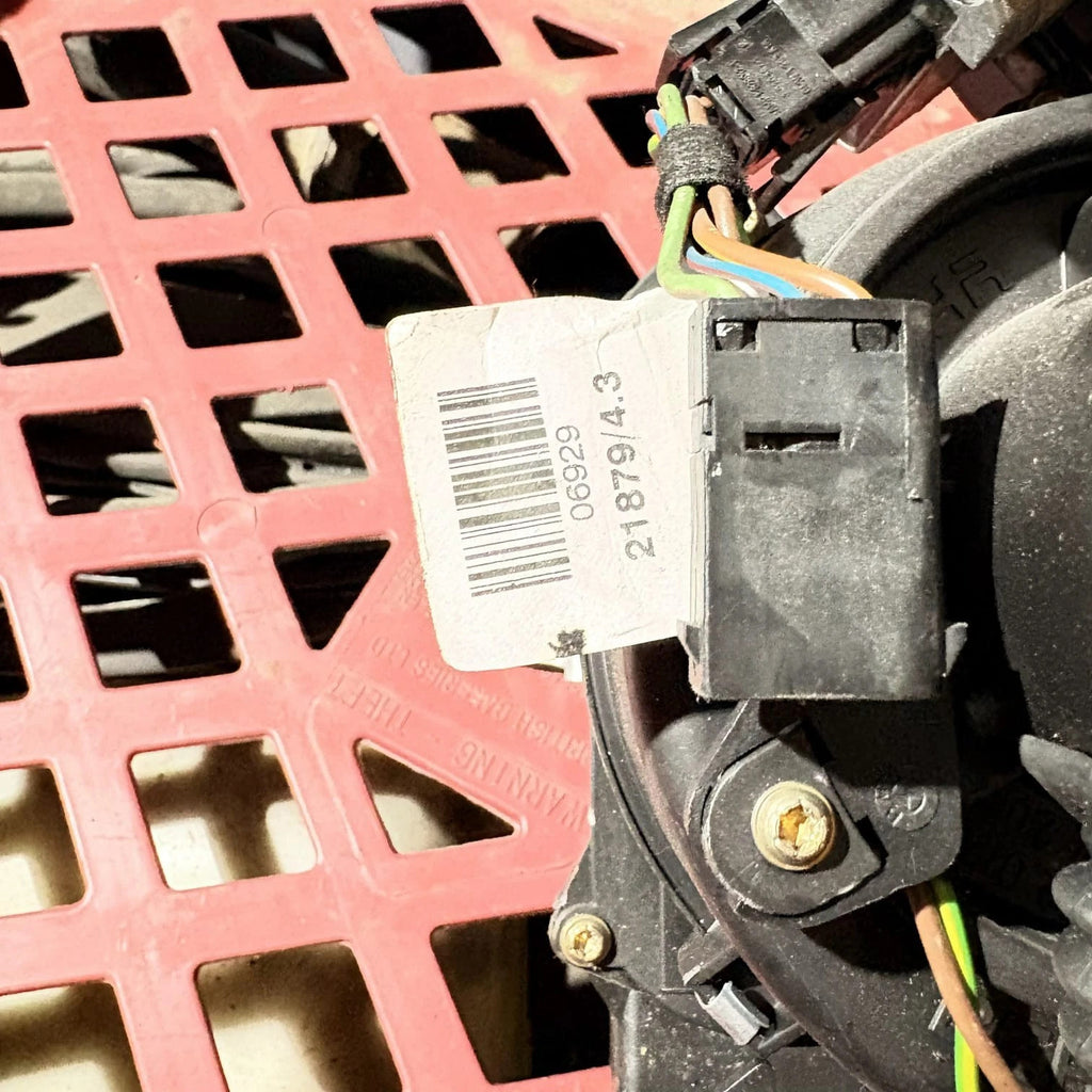 LAND ROVER HEATER BLOWER FAN MOTOR JNB000130