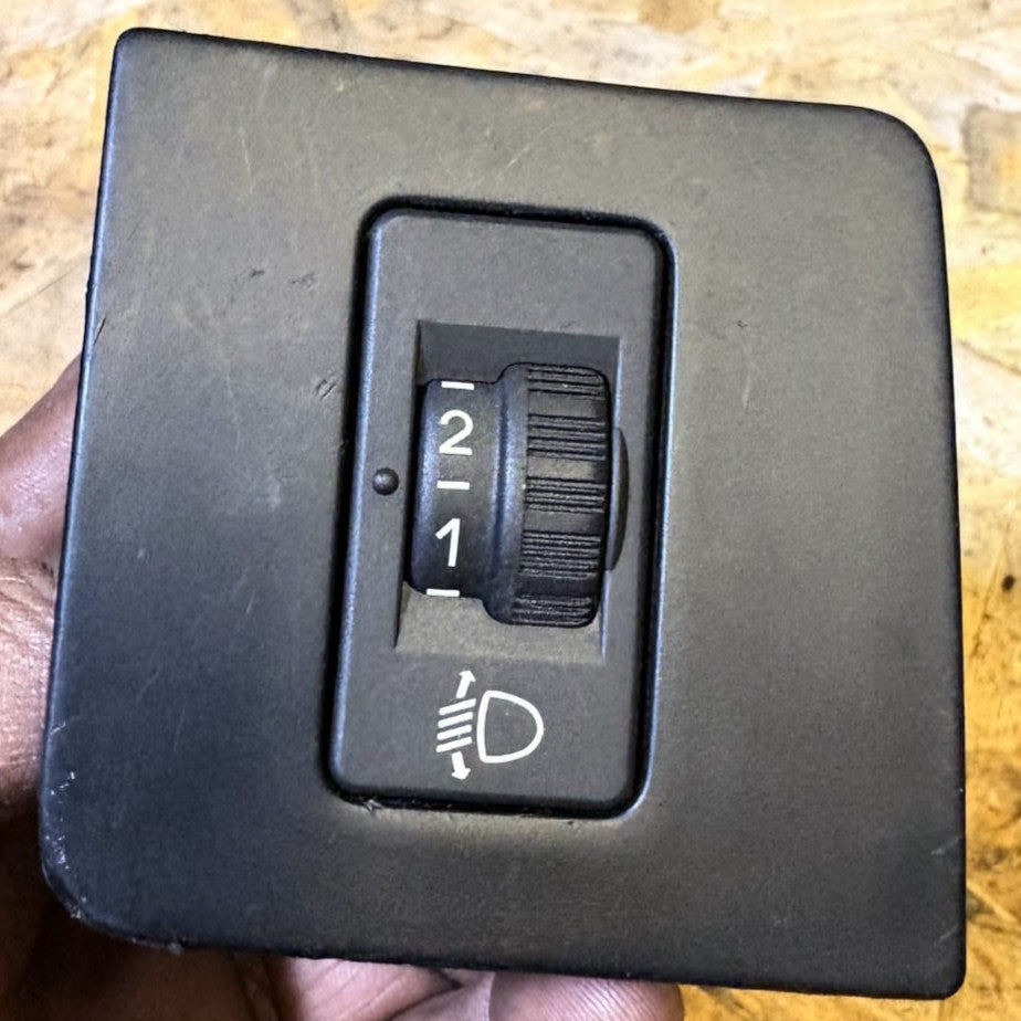 Peugeot 207 307 407 Citroen C5 C3 lights adjuster switch 96384422XT 96366692XT