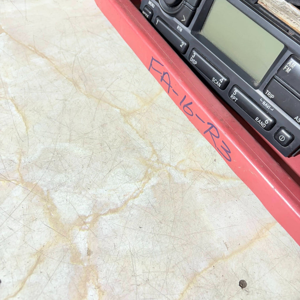 SKODA SUPERB Passenger Front Left Side Mud Flap 2001-2008