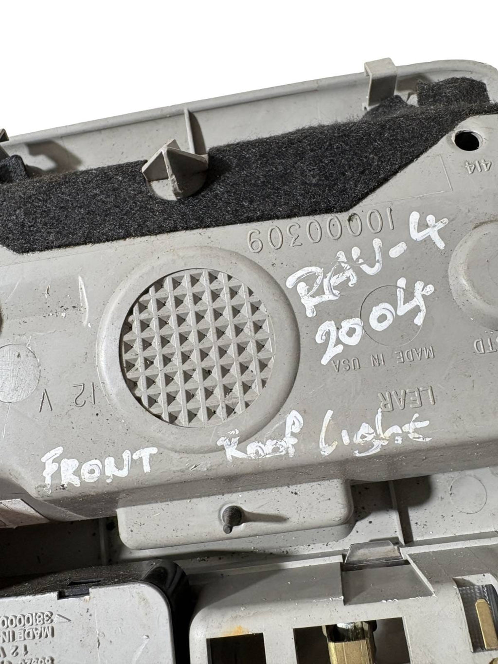 Toyota RAV4 2/3 doors 2004 2.0 petrol front interior roof seat light 859200W010