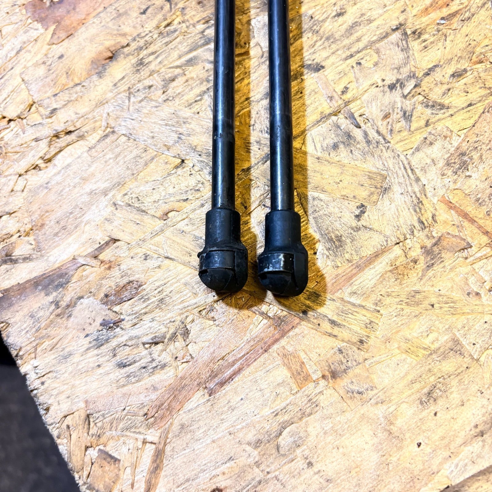 2012-2018 Fiat Punto Tailgate Hatch Struts Pair