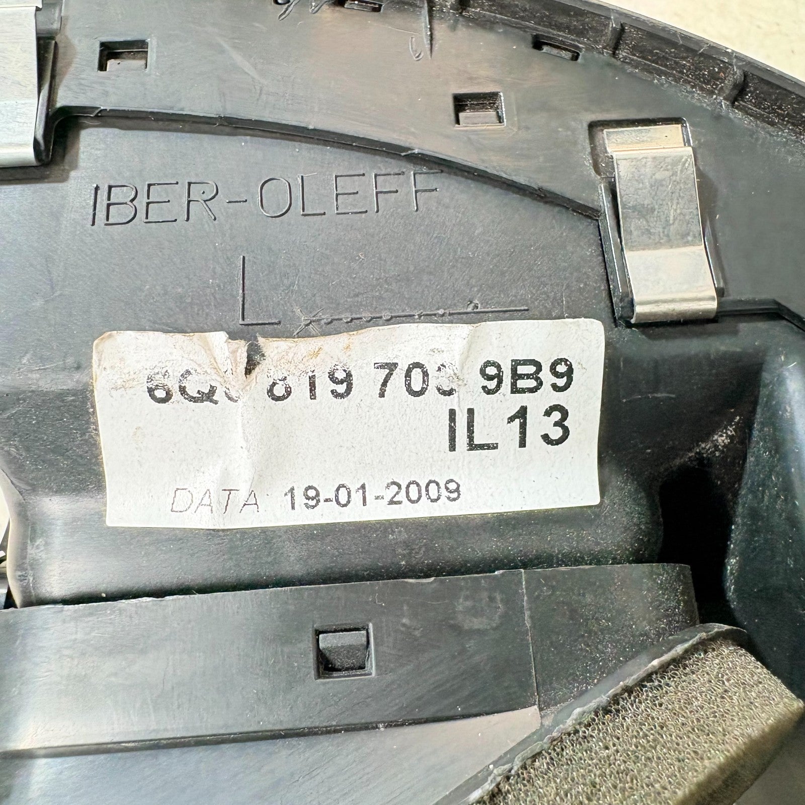 VW Polo 9N3 2005-2010 Left/Nearside Dash Air Vent Trim 6Q0819703