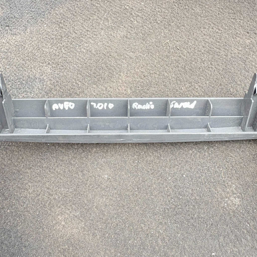 Interior Radio Trim for Toyota Aygo 2005-2014 AB10